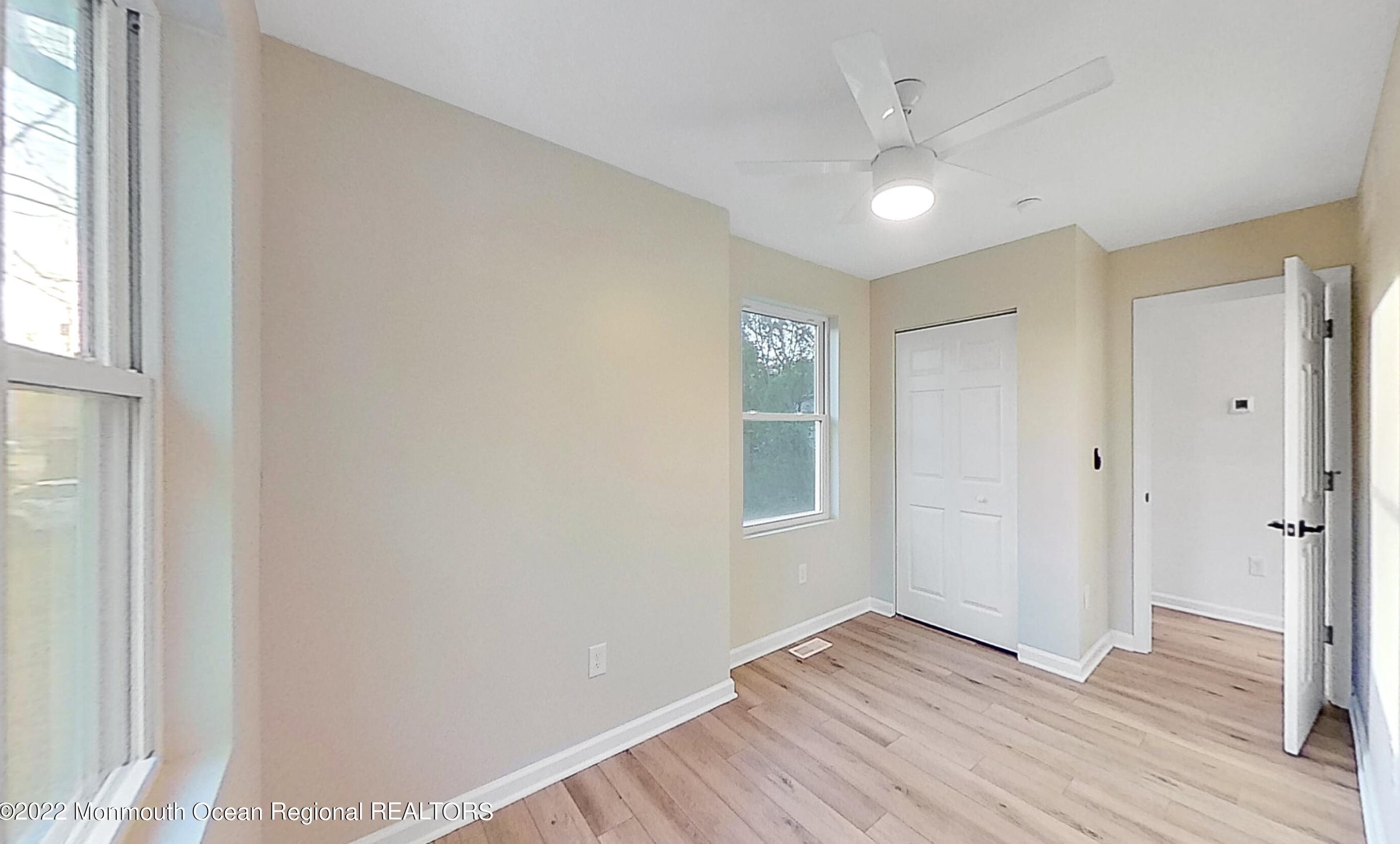 221 Truman Ave, Aura NJ  08028-3394 exterior