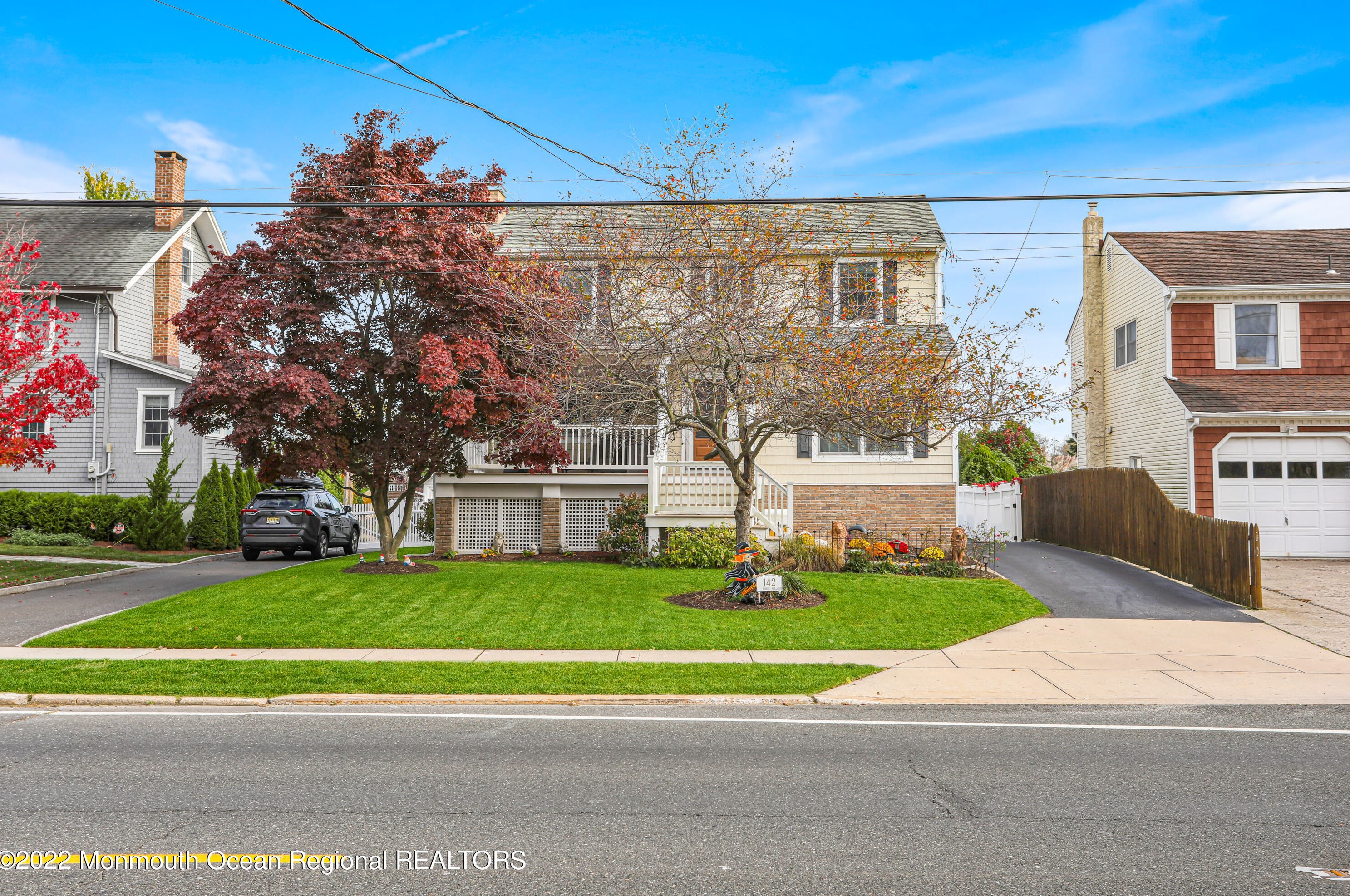 142 Union Ave, Wall Township NJ  07762-1051 exterior