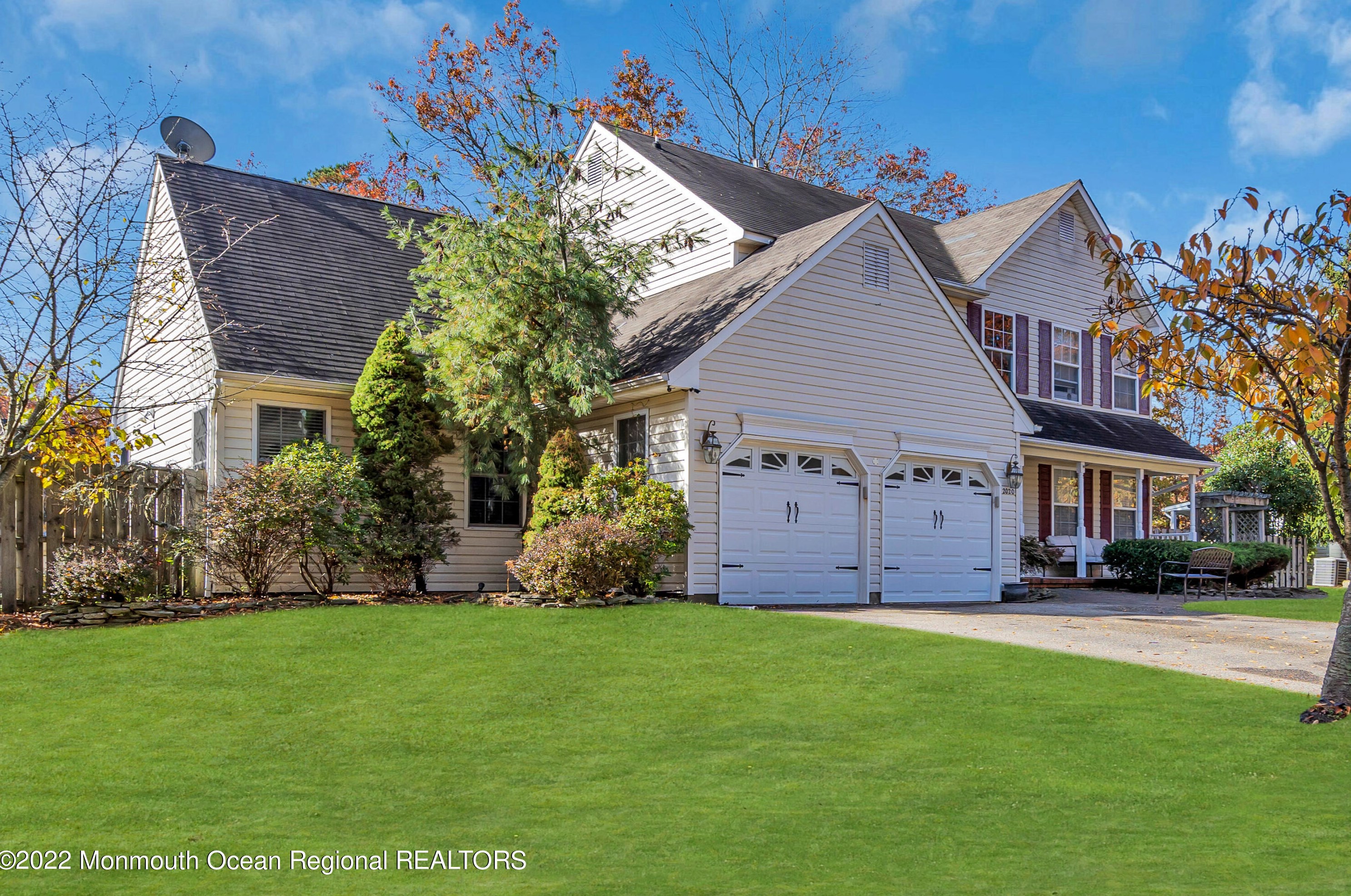2020 Longewood Ln, Toms River, NJ 08755-1083