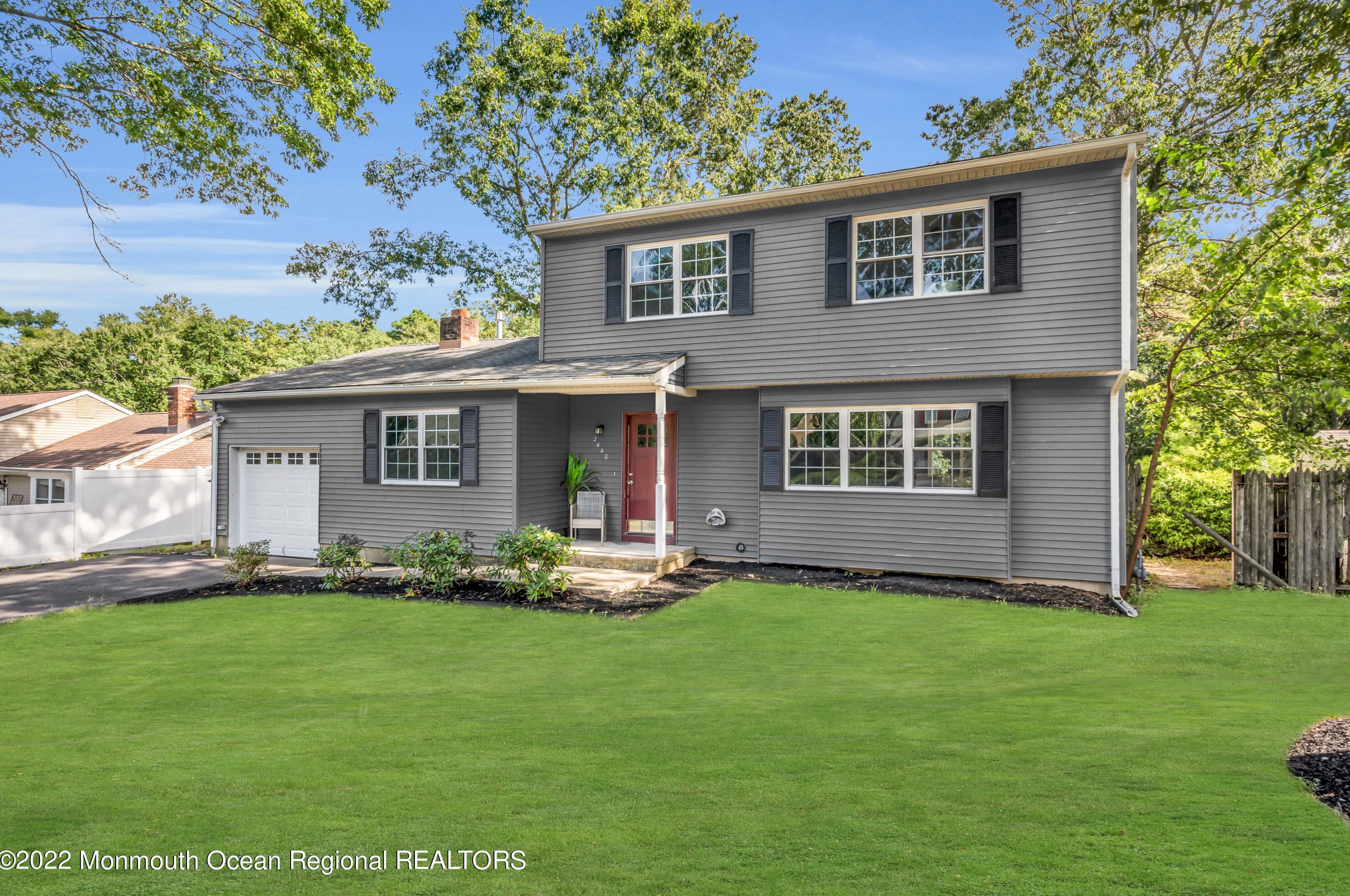 2440 Steiner Rd, Lakehurst, NJ 08759