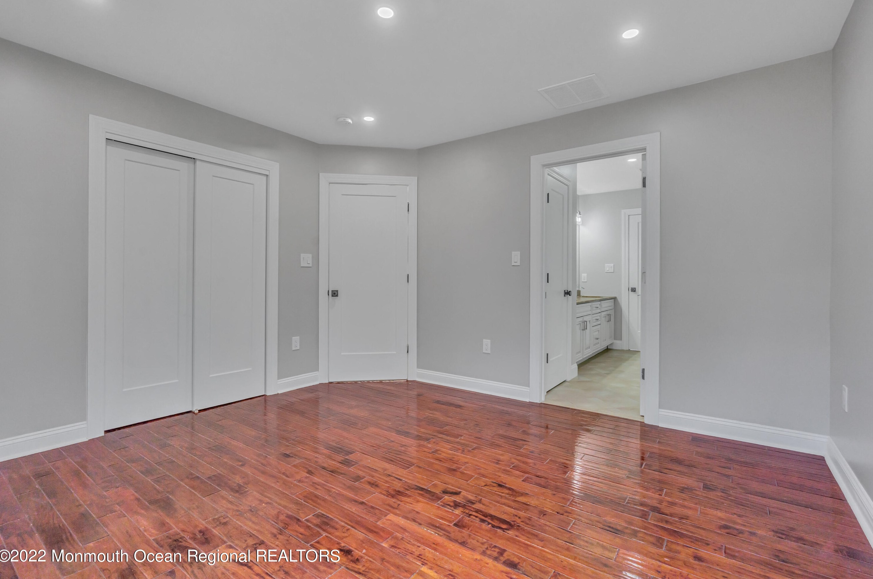 250 Lemon Rd, Wall Township NJ  07727-3539 exterior