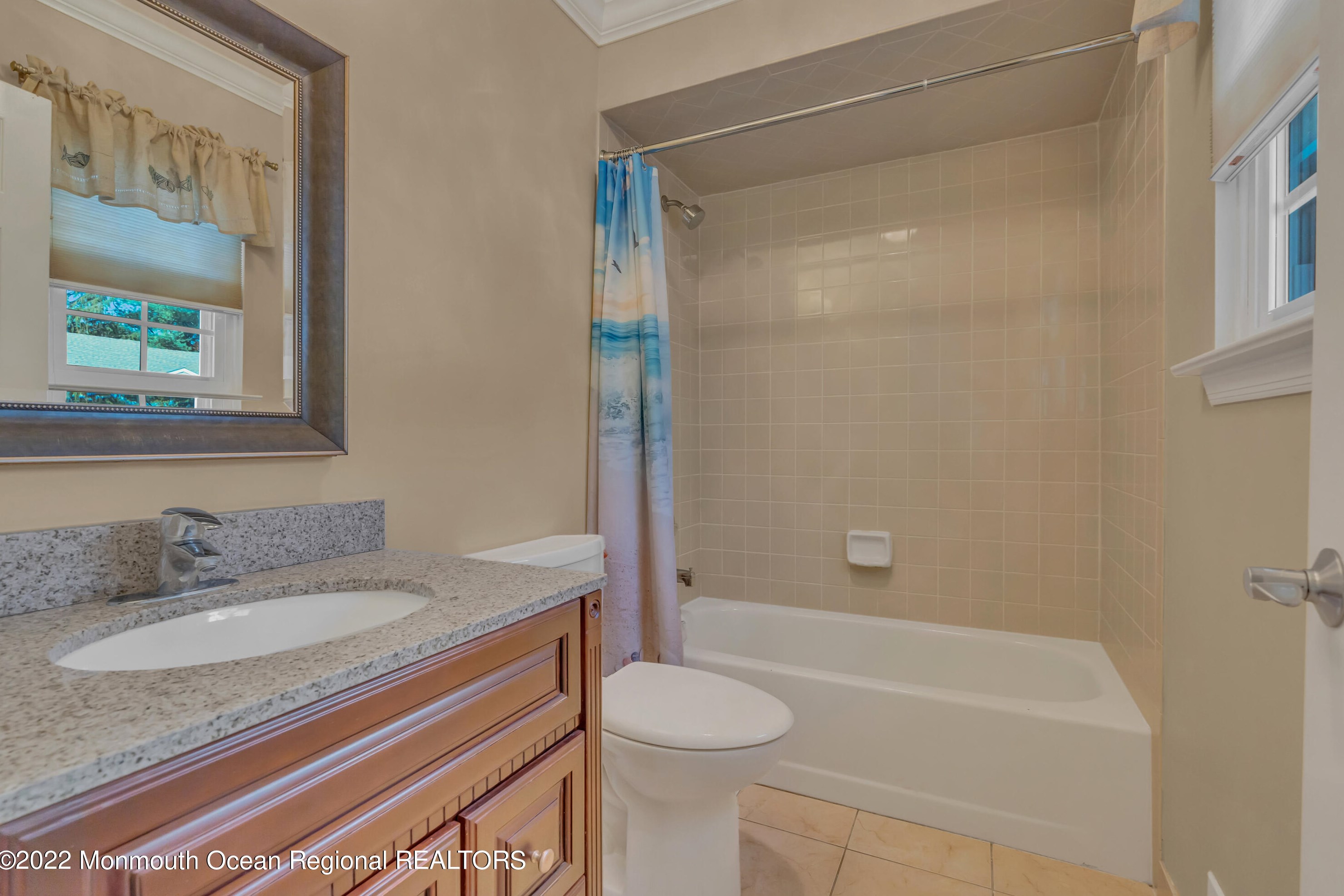 6 Pointe Cir, Wall Township NJ  07753-7933 exterior