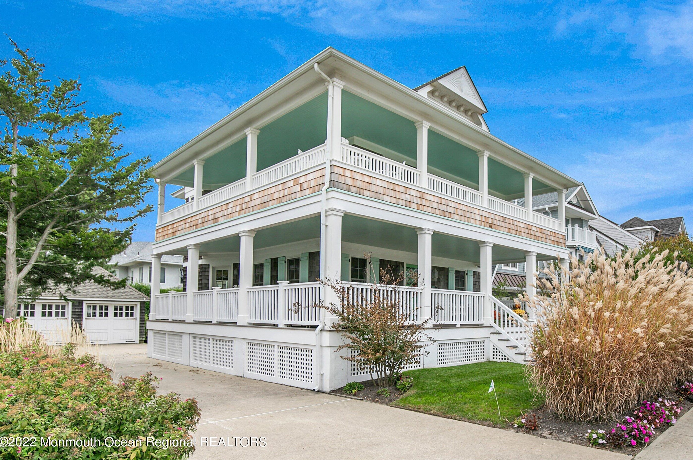 684 East Ave, Point Pleasant Beach, NJ 08742