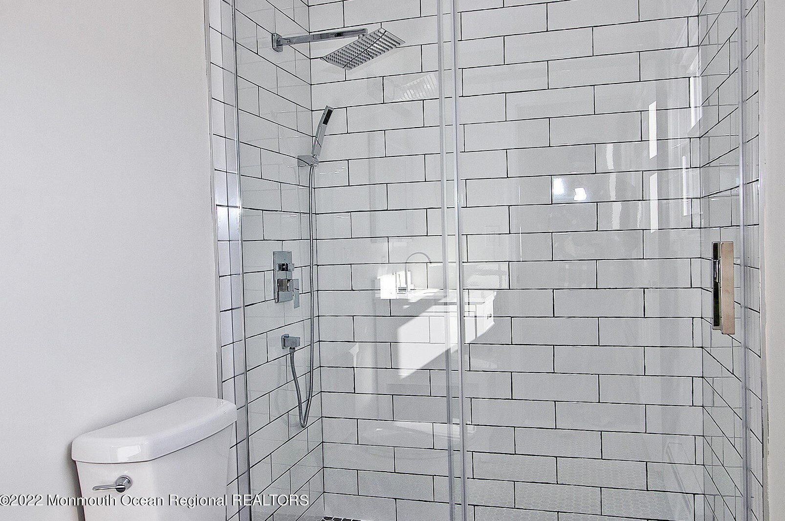 8 Camrose St, Toms River NJ  08757-6241 exterior