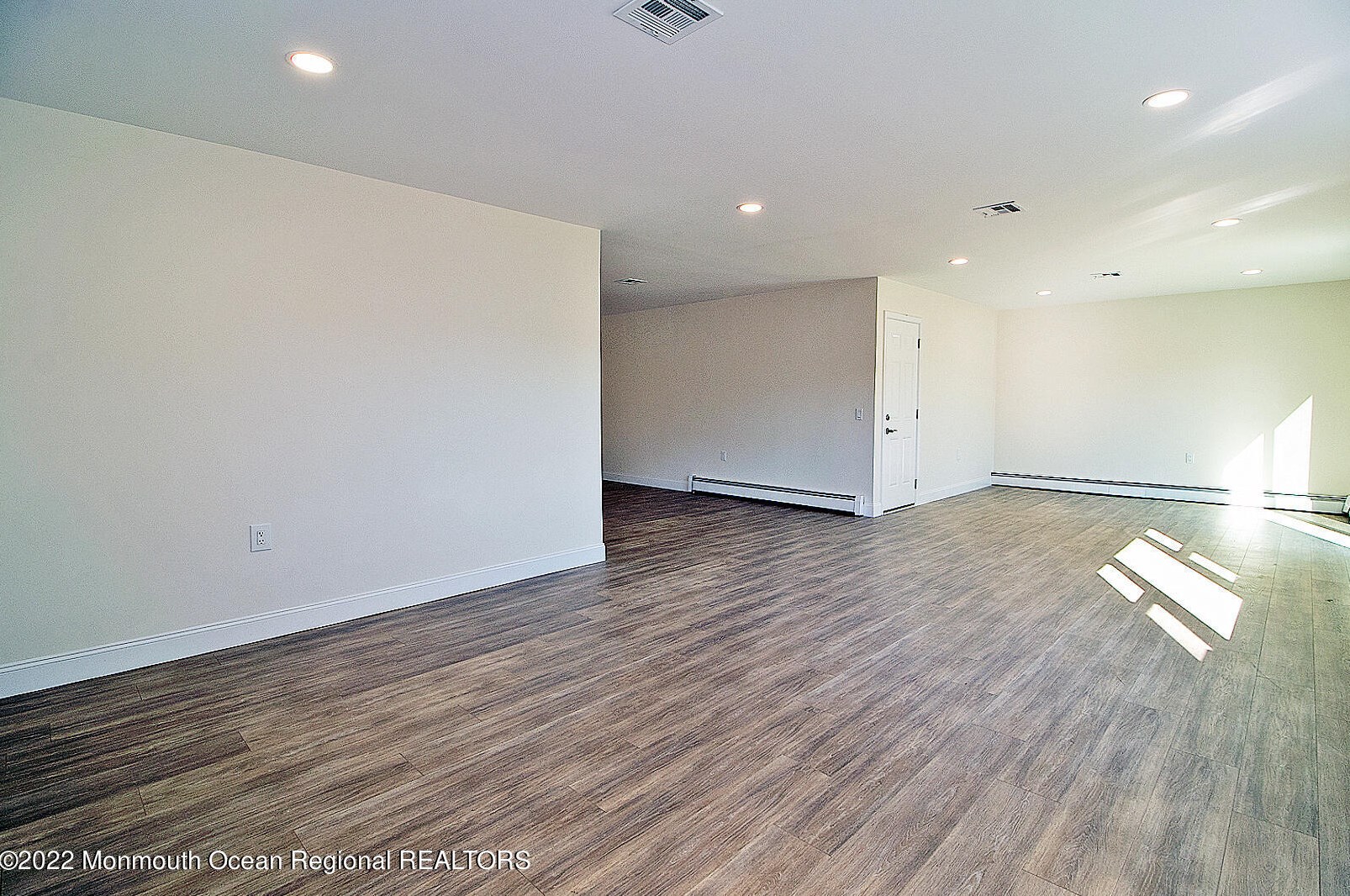 8 Camrose St, Toms River NJ  08757-6241 exterior