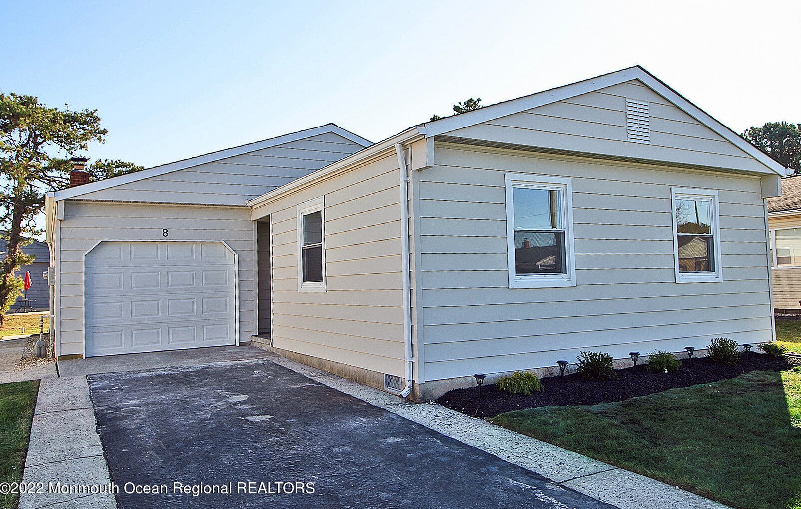 8 Camrose St, Toms River NJ  08757-6241 exterior