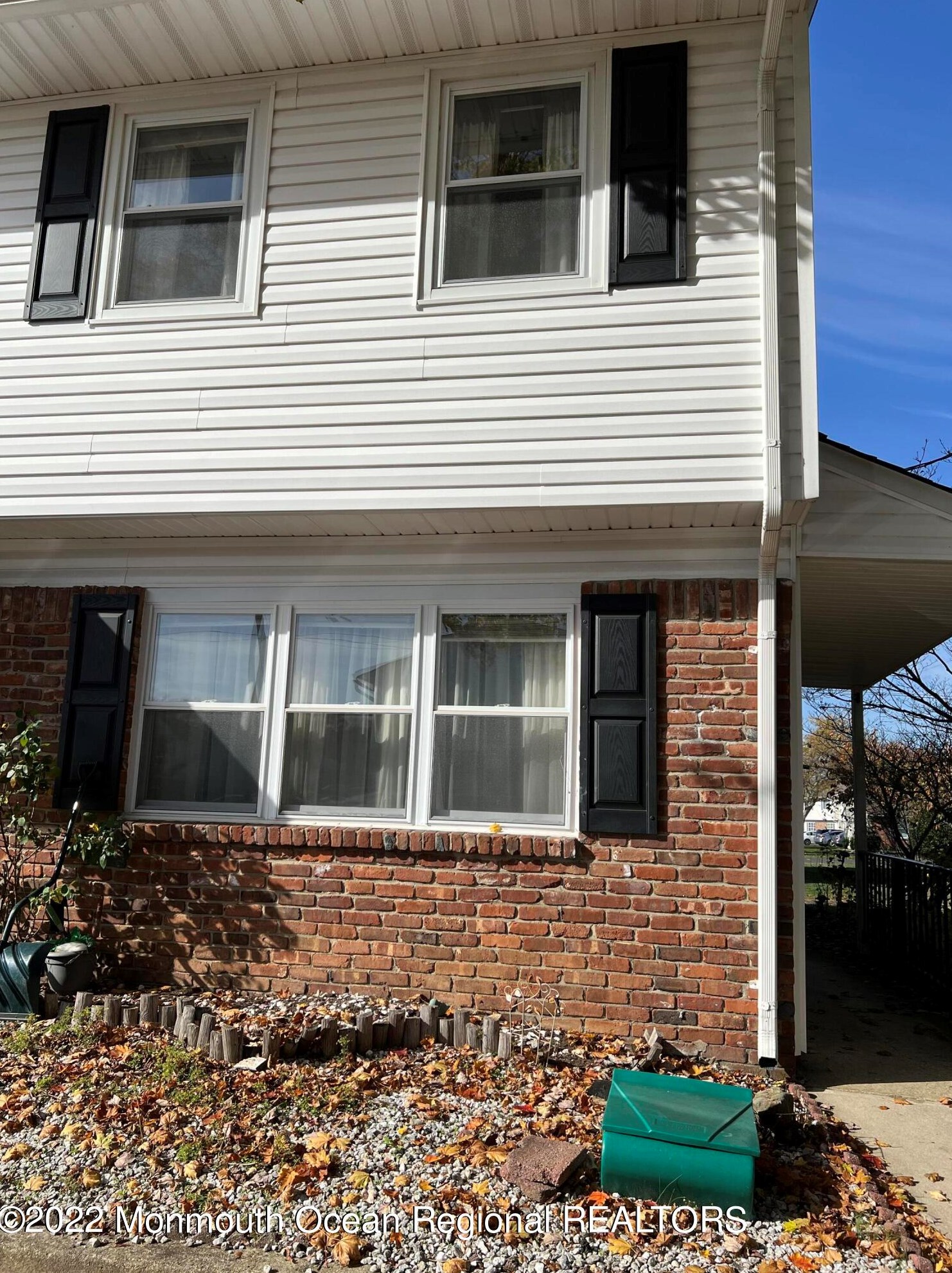 22 Iowa Ct, Matawan, NJ 07747-3656