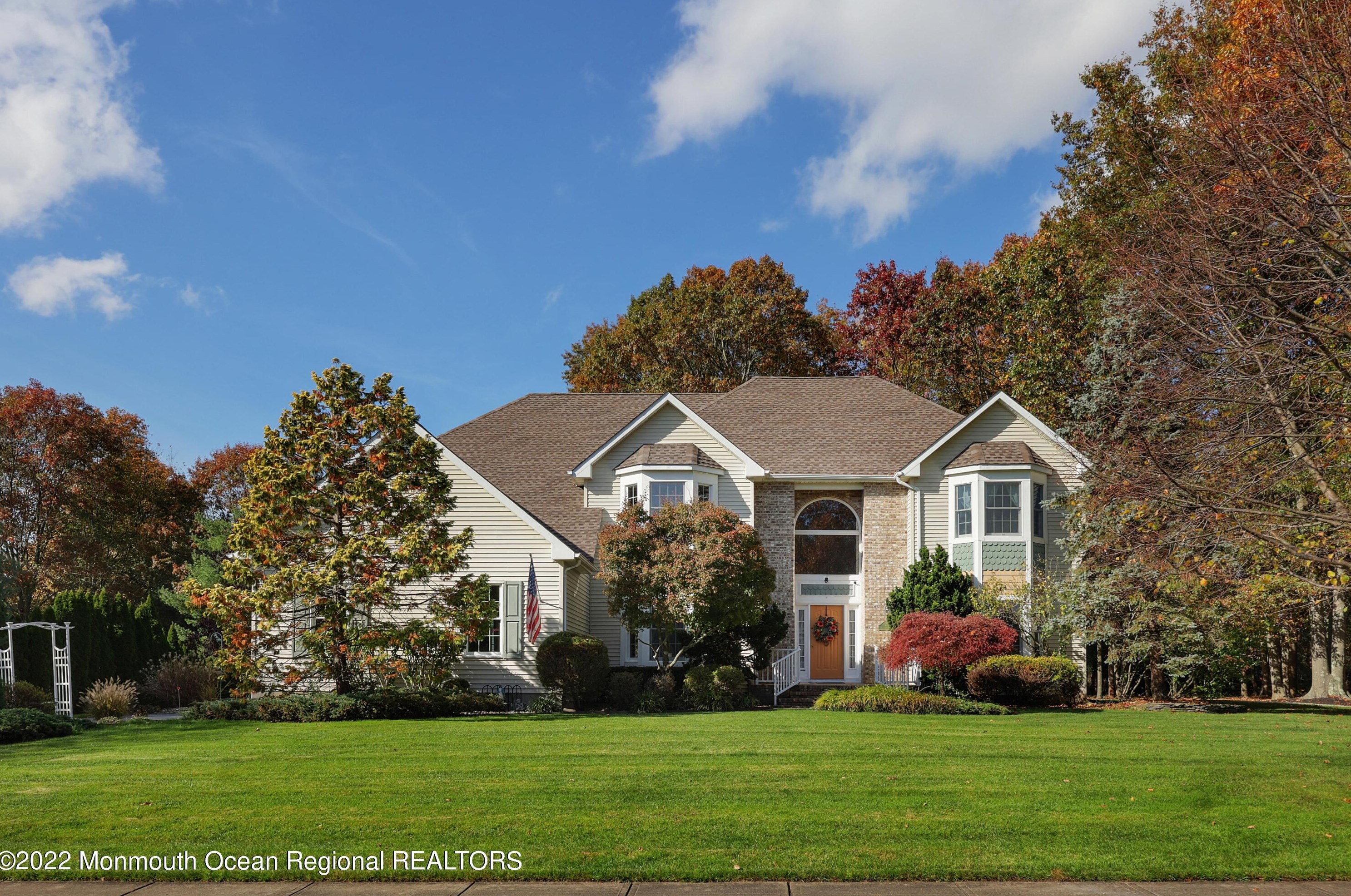 1911 Hunters Ln, Belmar, NJ 07719