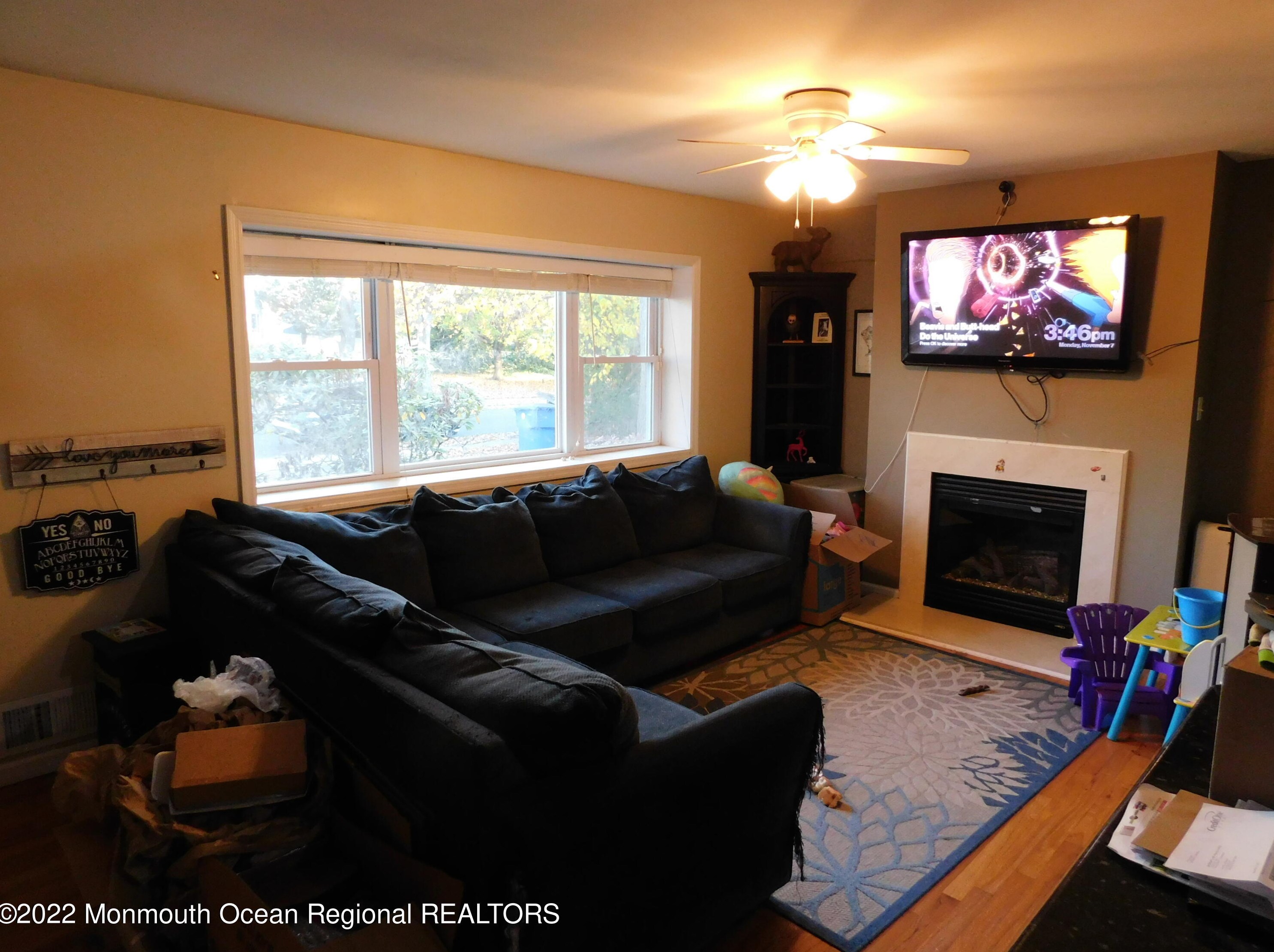 834 Brookside Dr, Toms River, NJ 08753-4343