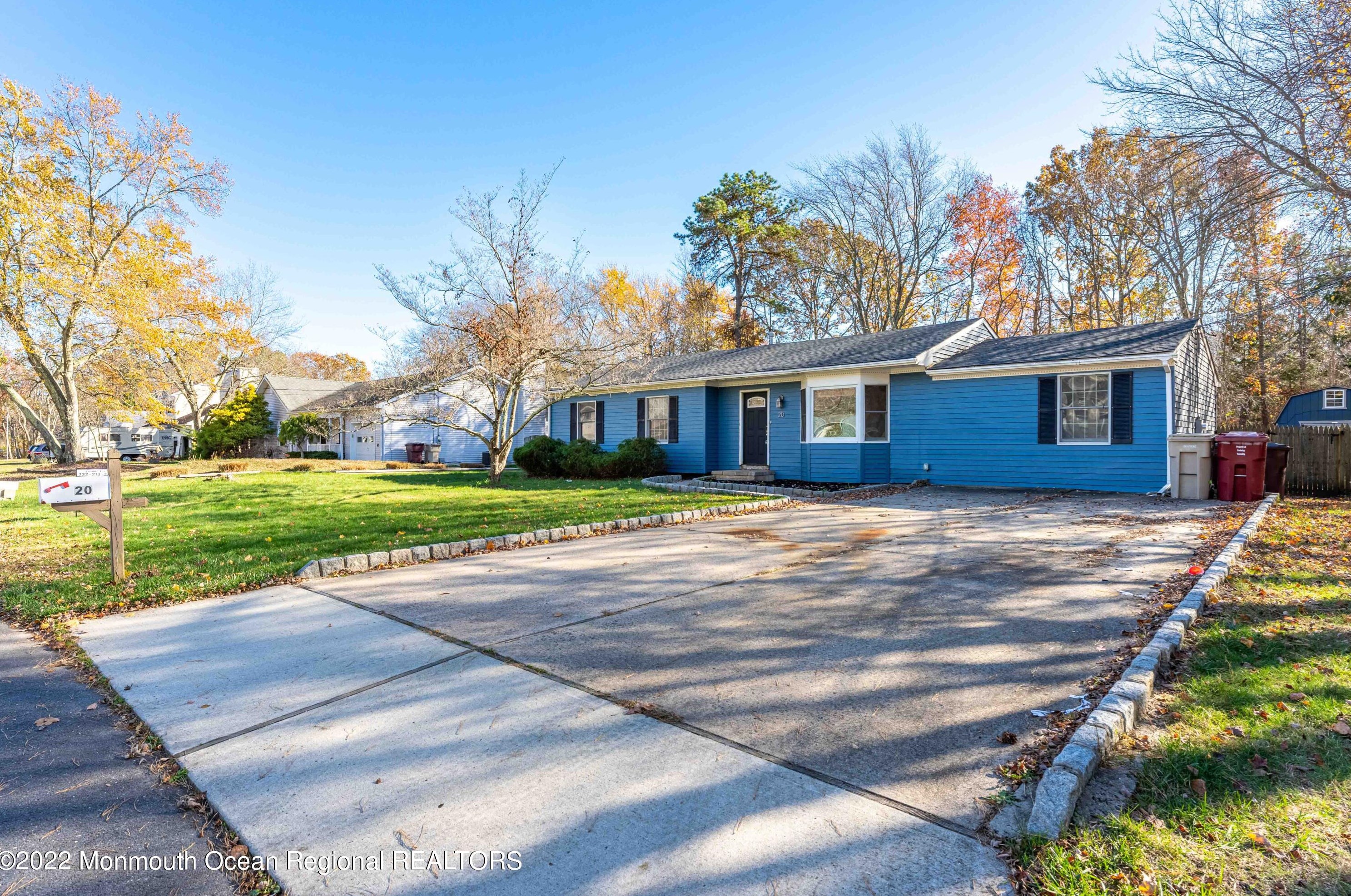 20 Jeanette St, Berkeley Township, NJ 08721