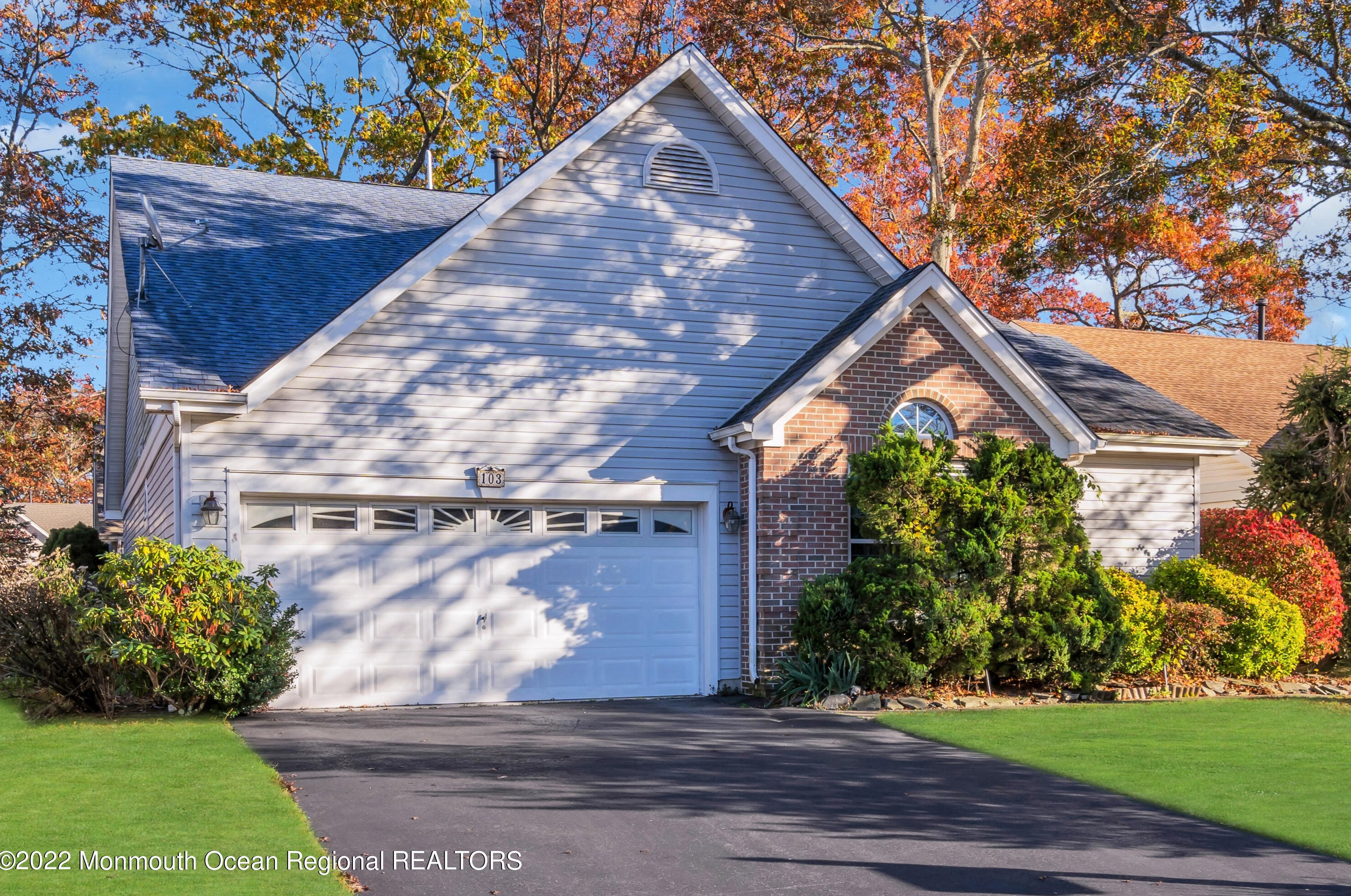103 Driftwood Dr, Berkeley Township, NJ 08721