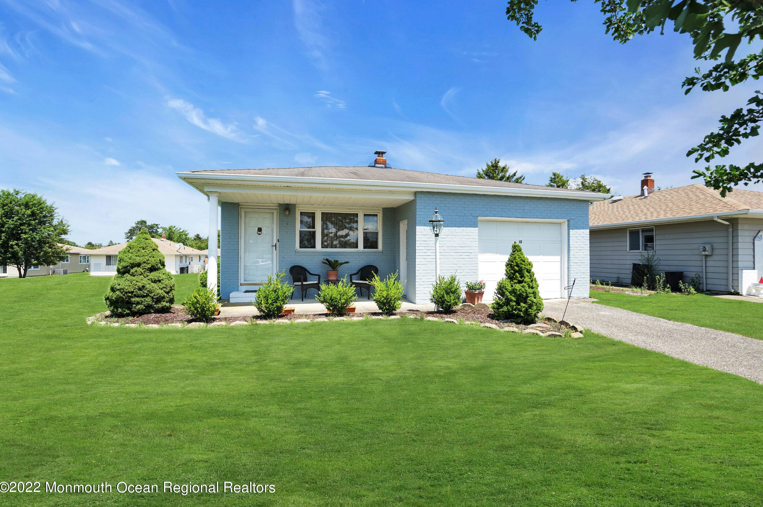 13 Miramar Ct, Toms River, NJ 08757-3835
