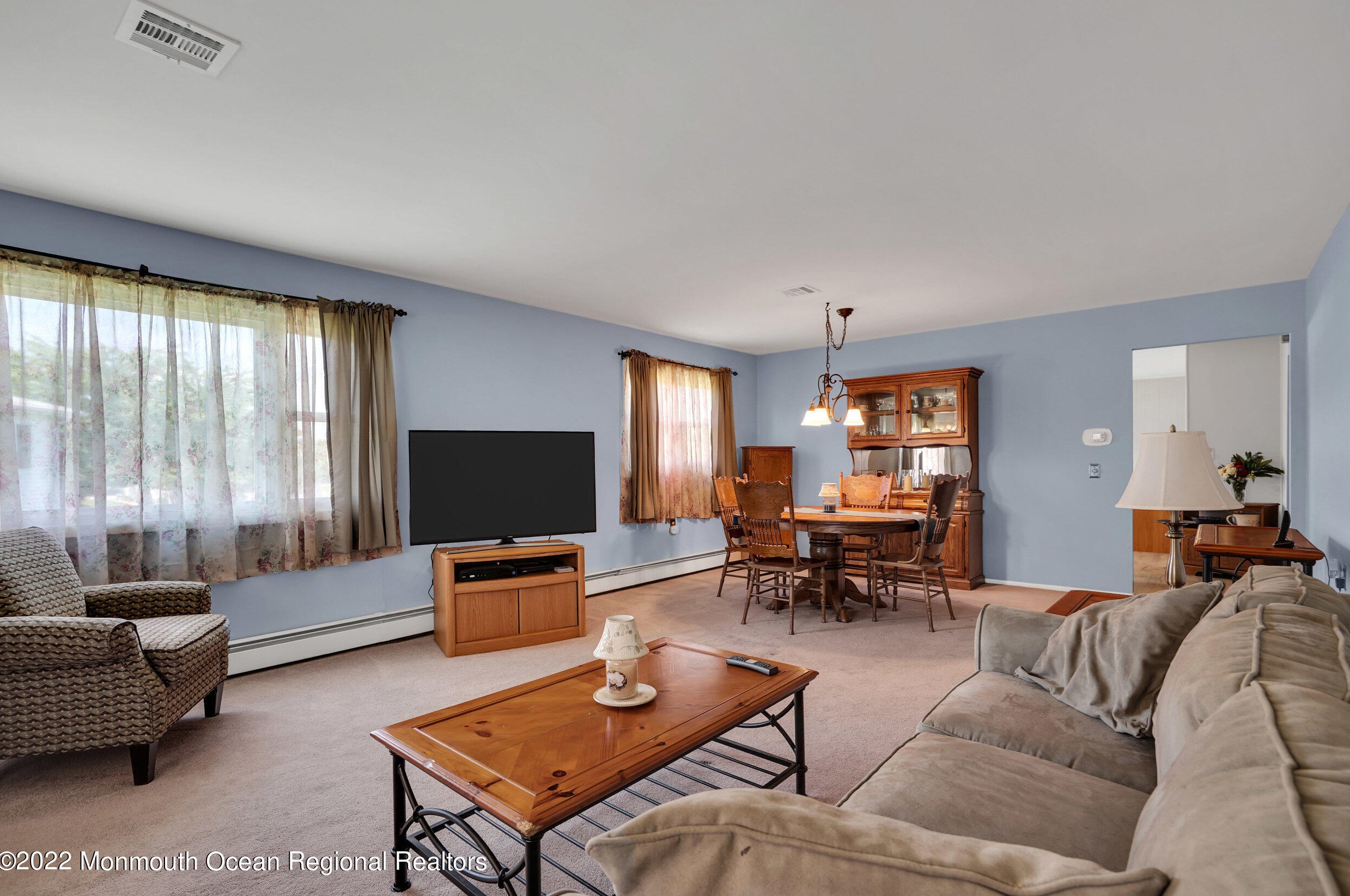 13 Miramar Ct, Toms River NJ  08757-3835 exterior