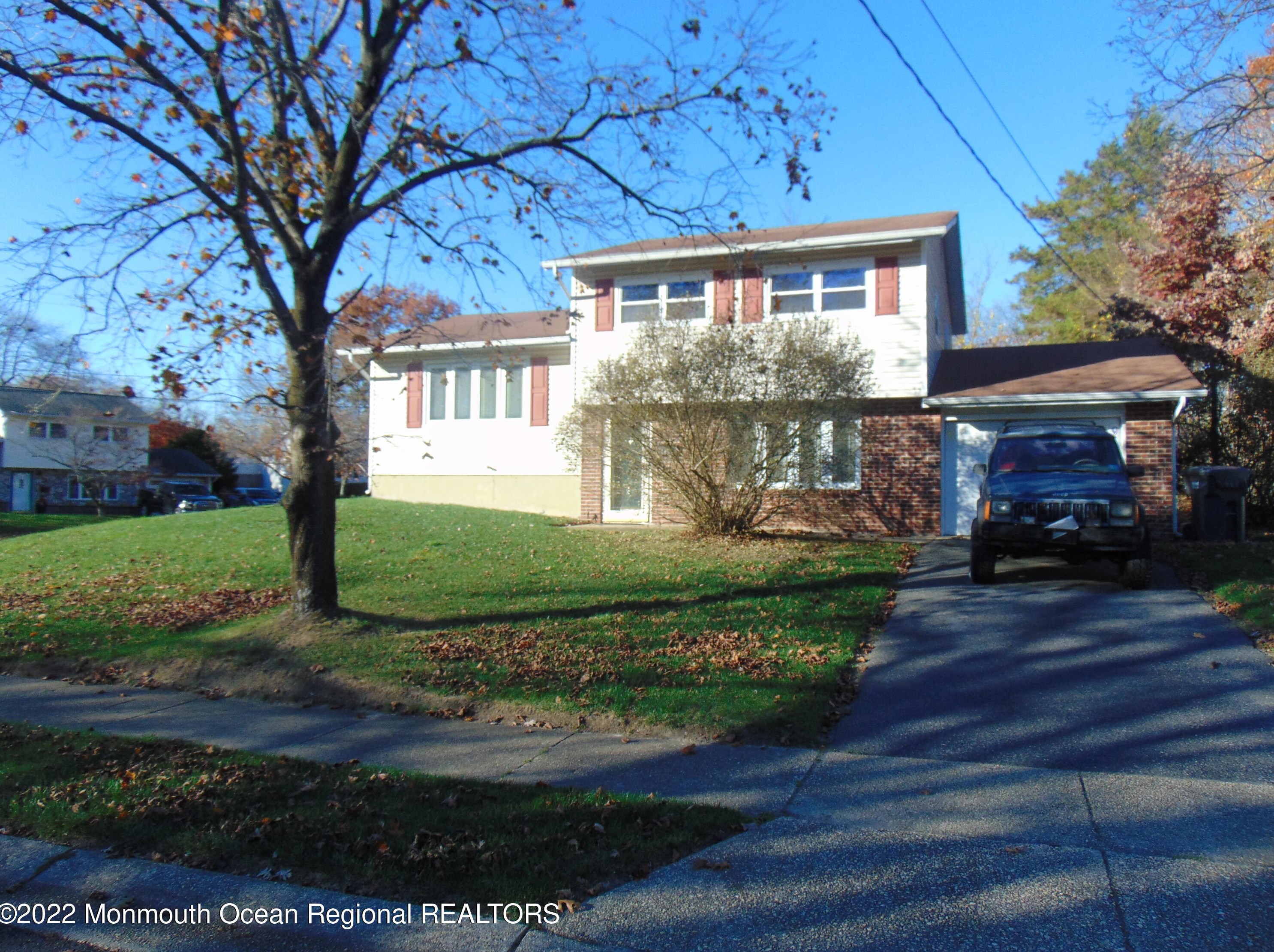 24 Dartmouth Dr, Jackson Twp, NJ 08527