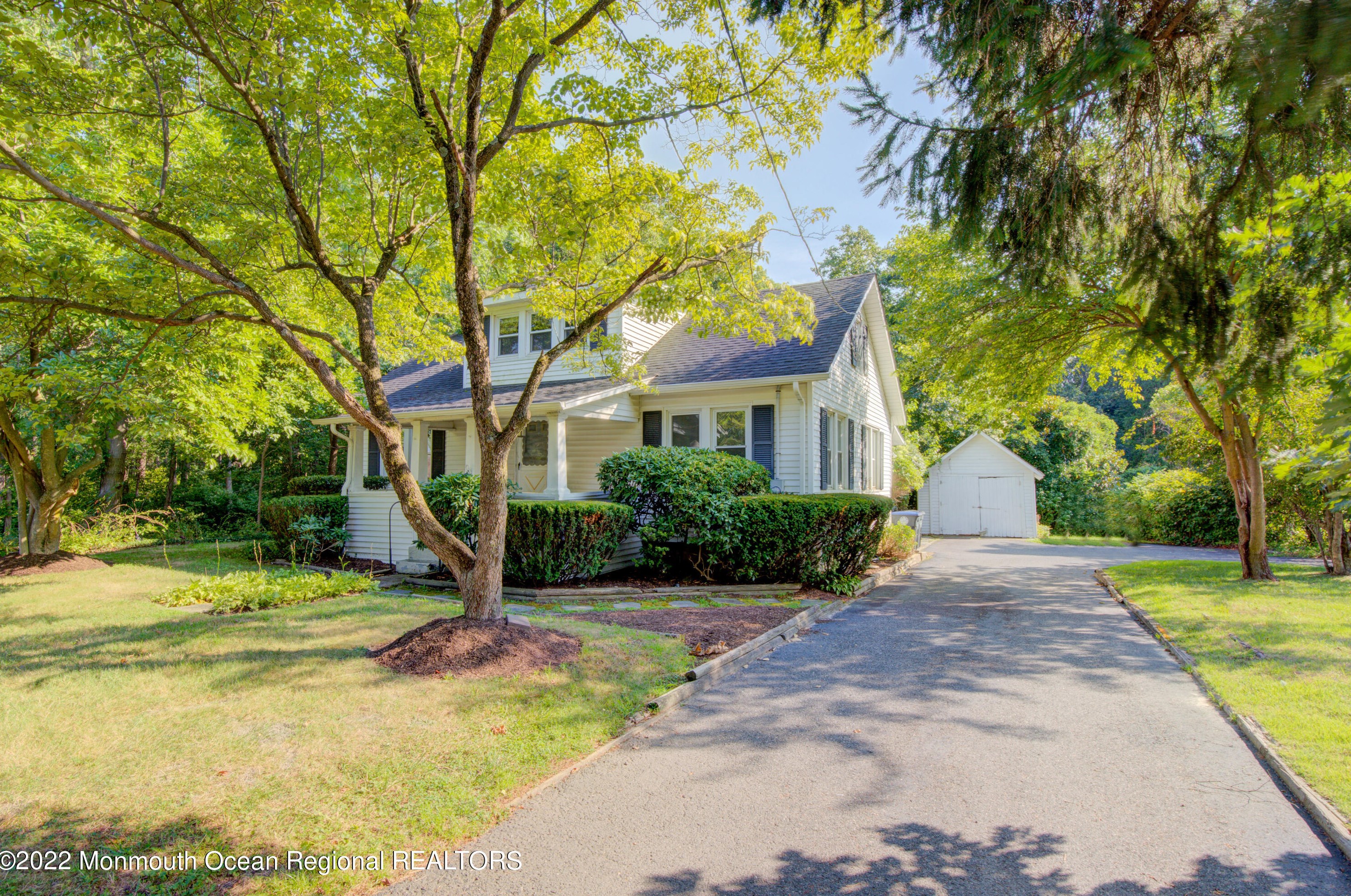 5207 State Route 33, Wall Township, NJ 07727-3625