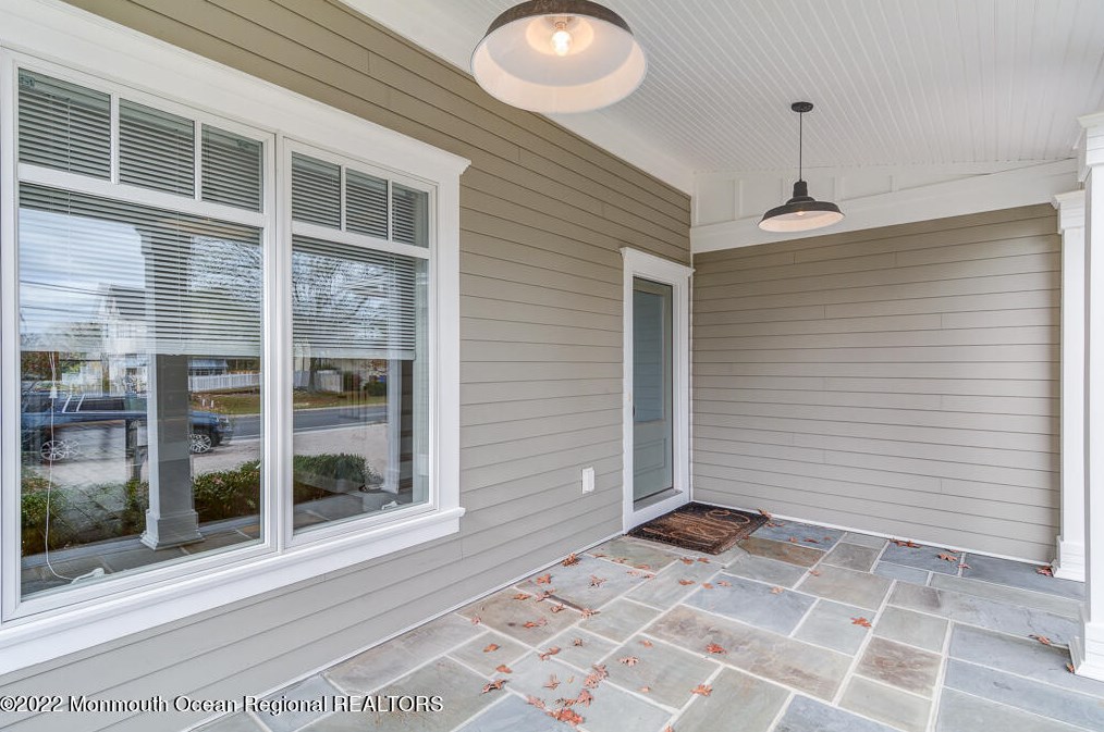 211 Richmond Ave, Point Pleasant Beach, NJ 08742
