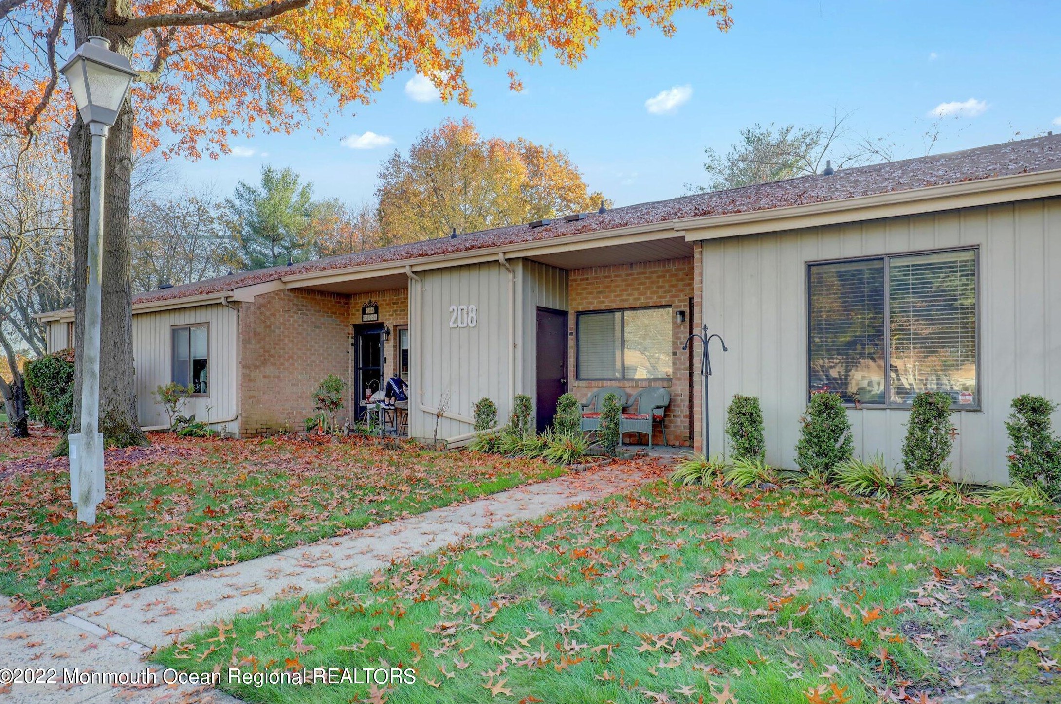 208 Covered Bridge Blvd, Millstone Township, NJ 07726-4467