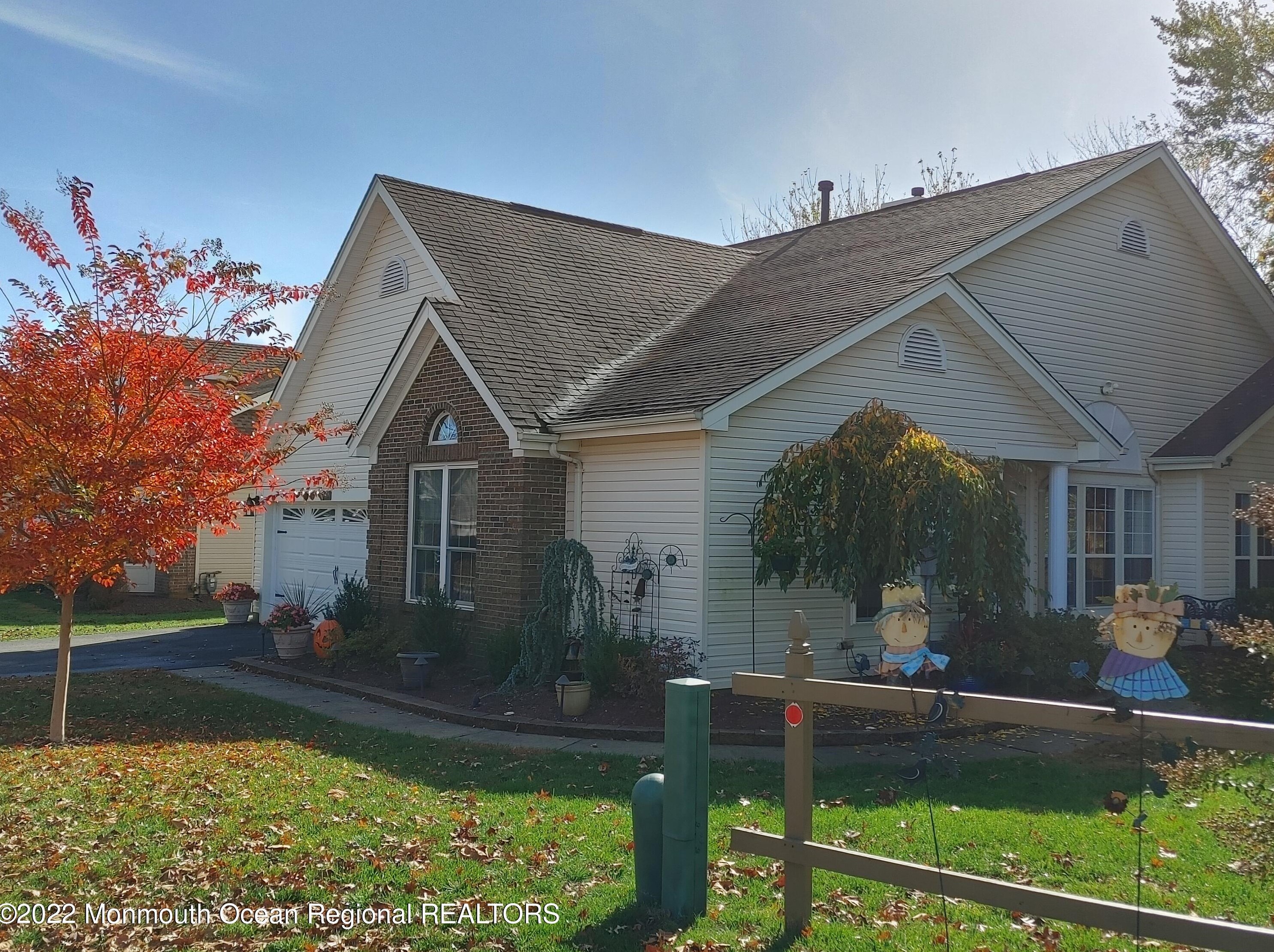 158 Sylvan Lake Blvd, Berkeley Township, NJ 08721