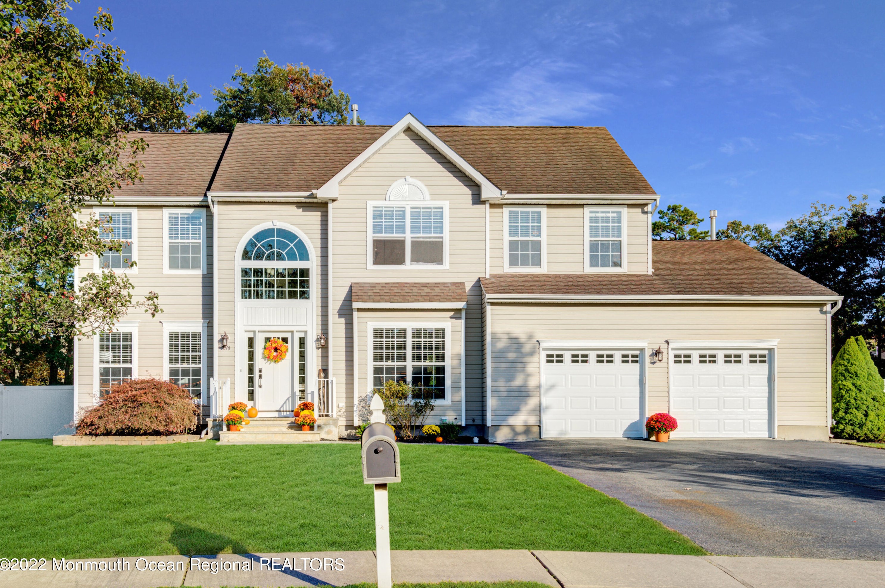 2110 Mackenzie Rd, Toms River, NJ 08755-2344