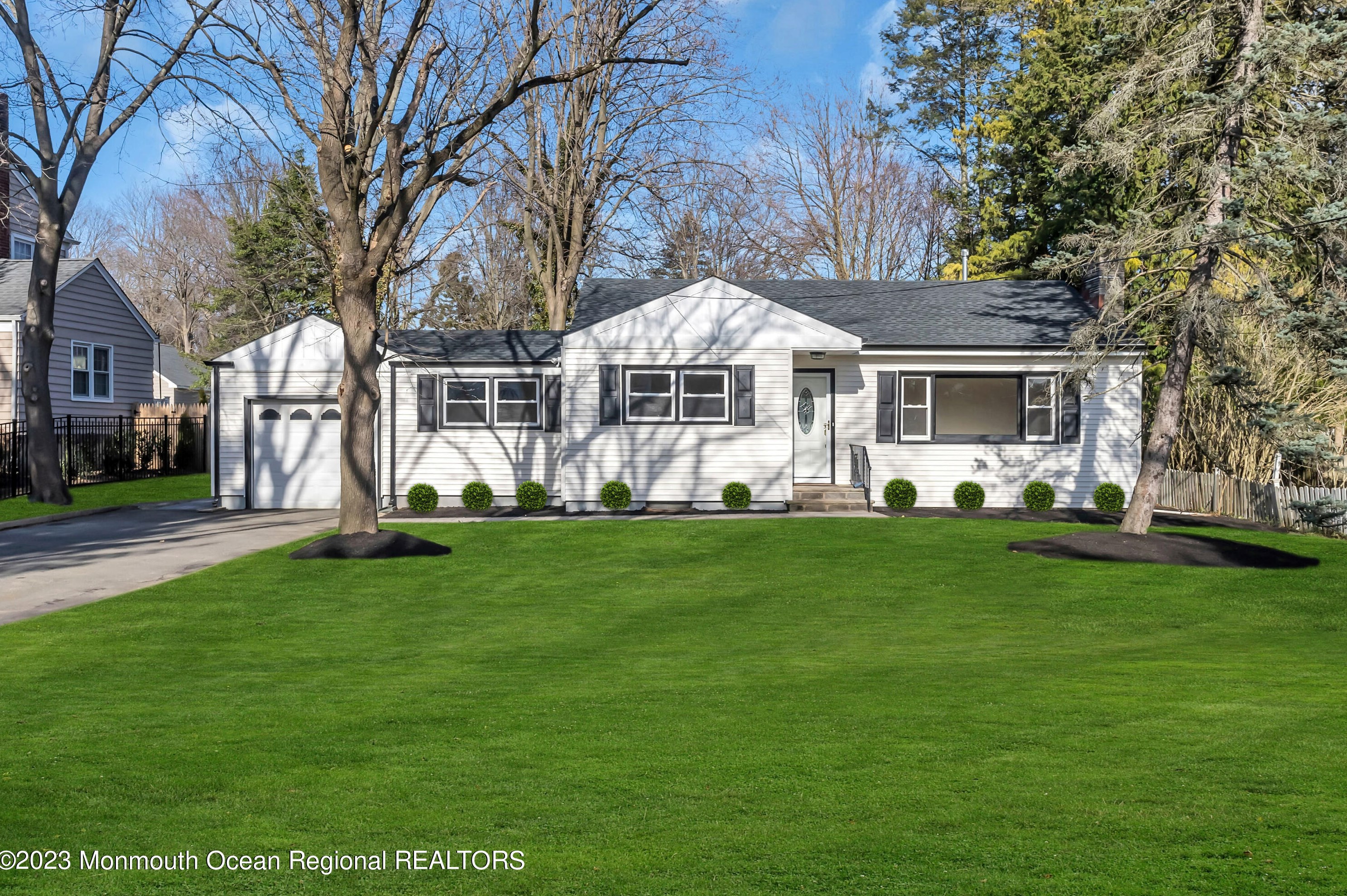 472 Branch Ave, Little Silver, NJ 07739