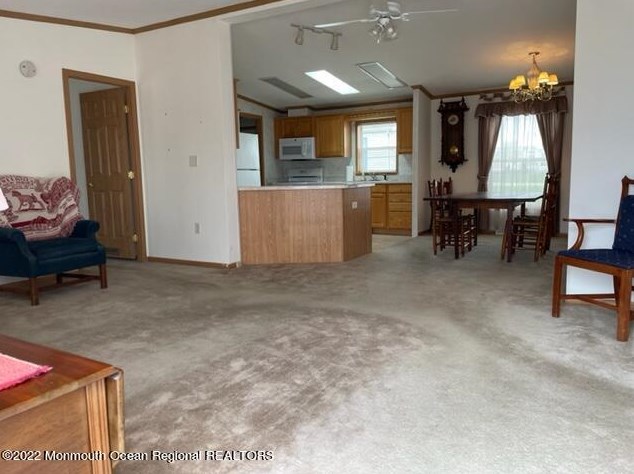 145 Starling Pl, East Freehold, NJ 07728