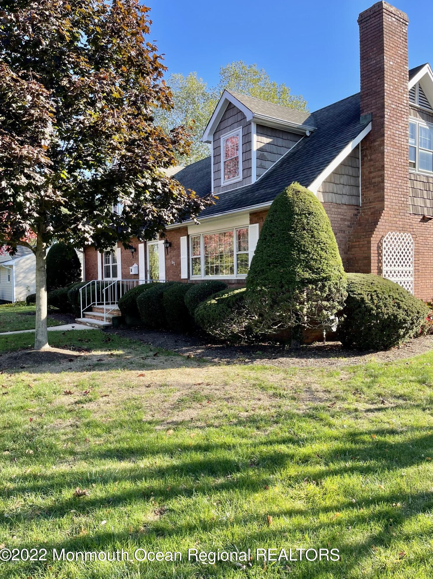 39 Park Ave, Tinton Falls, NJ 07724