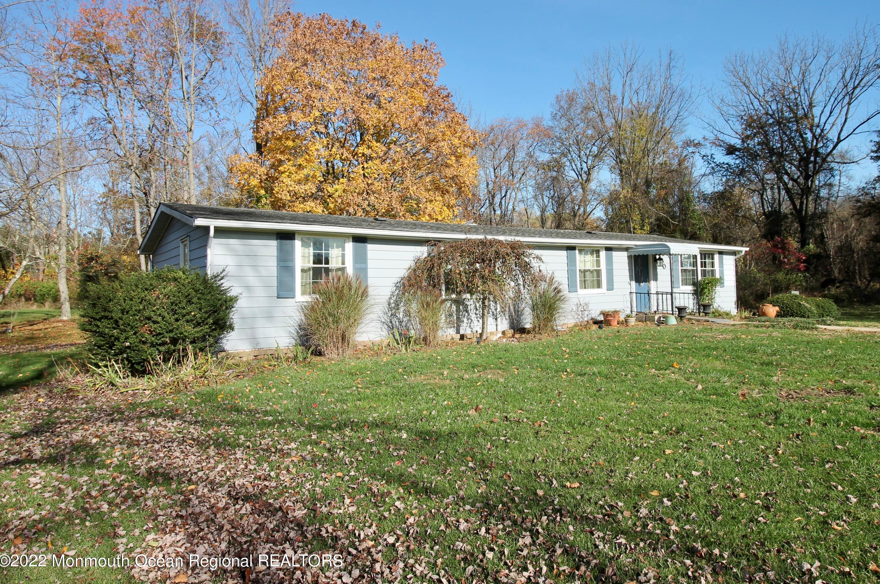 430 Charles Pl, East Freehold, NJ 07728