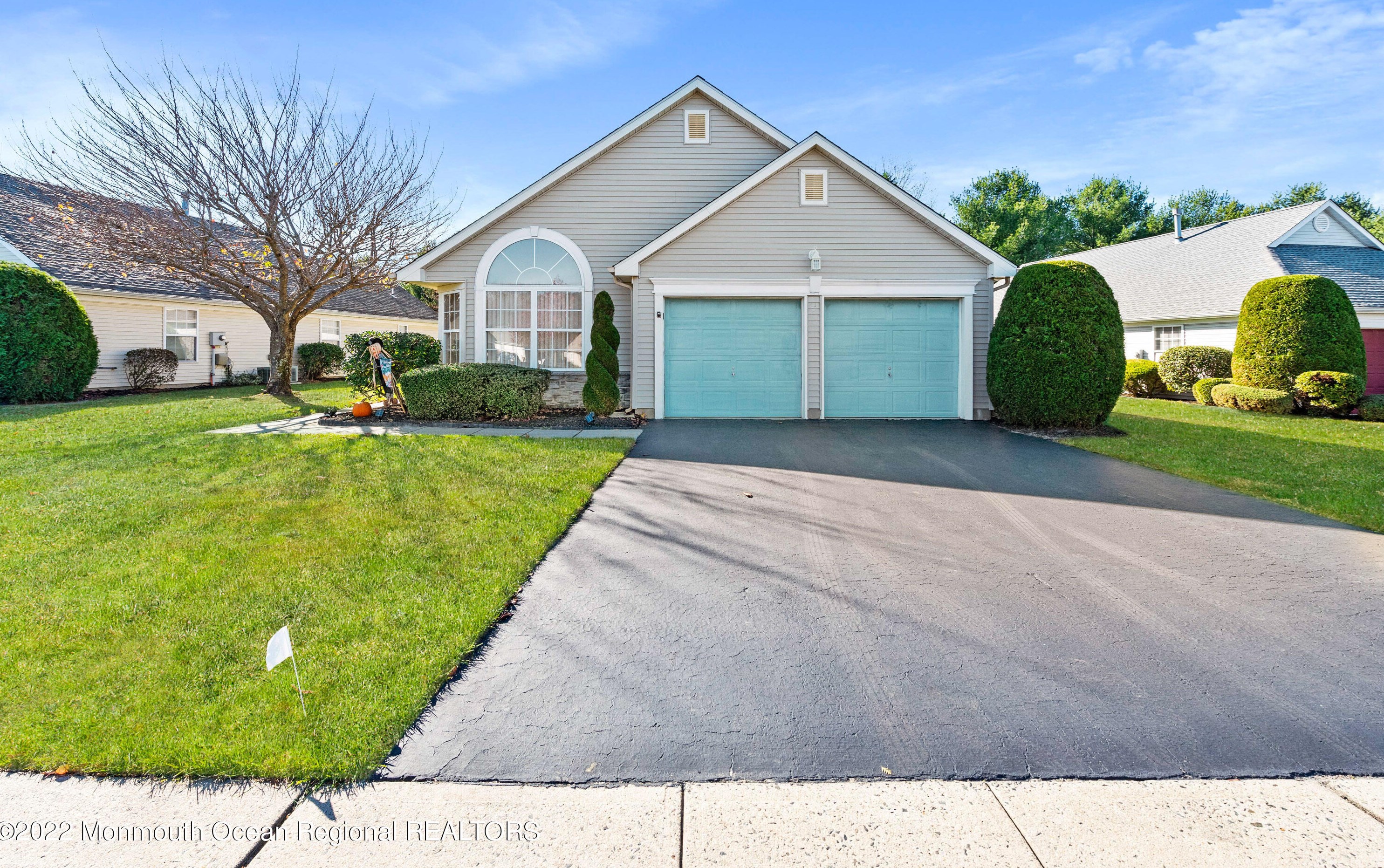 2334 Logan Ct, Toms River, NJ 08755-2501