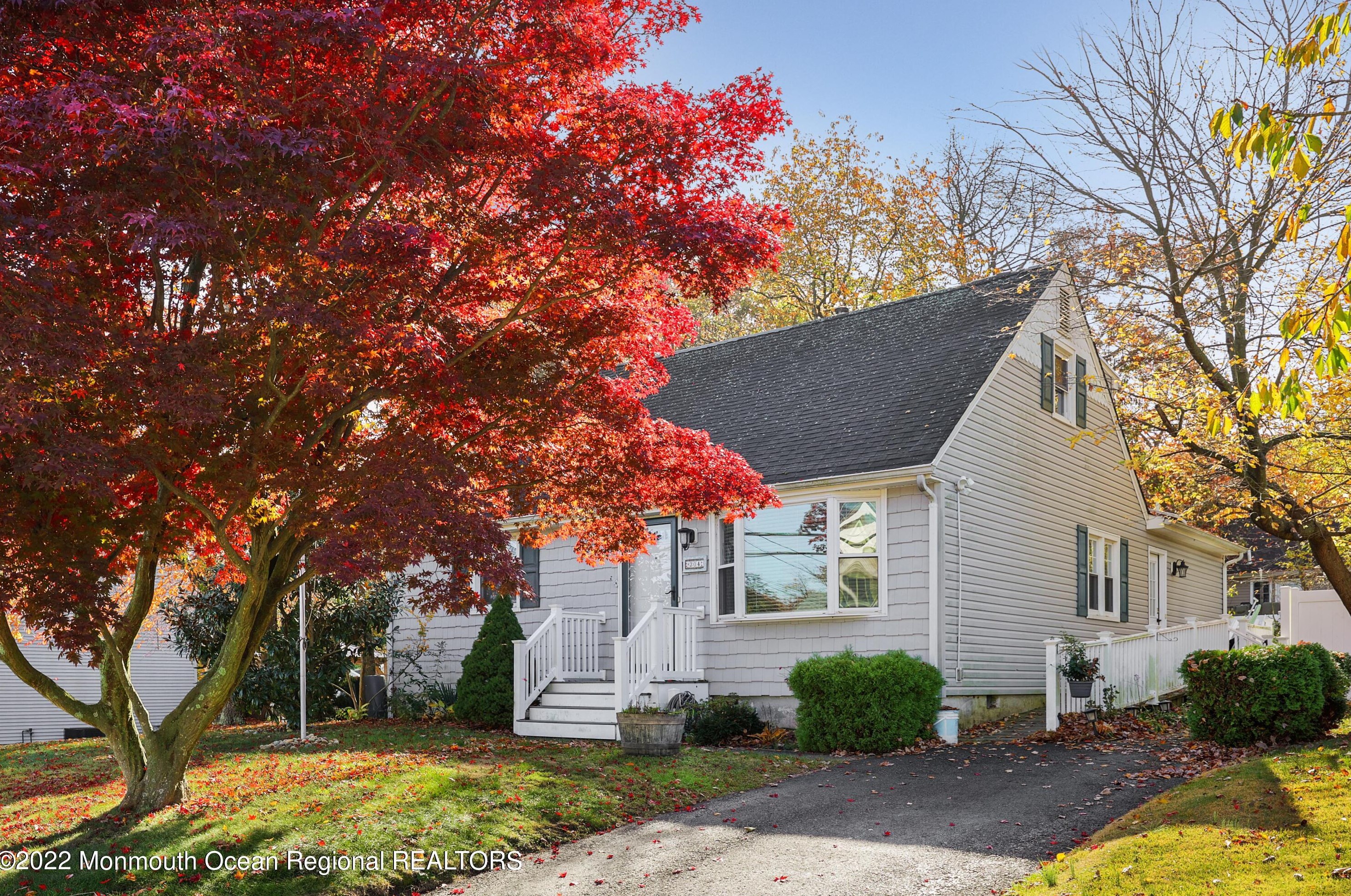 304 Durand Rd, Wall Township, NJ 07753-5310