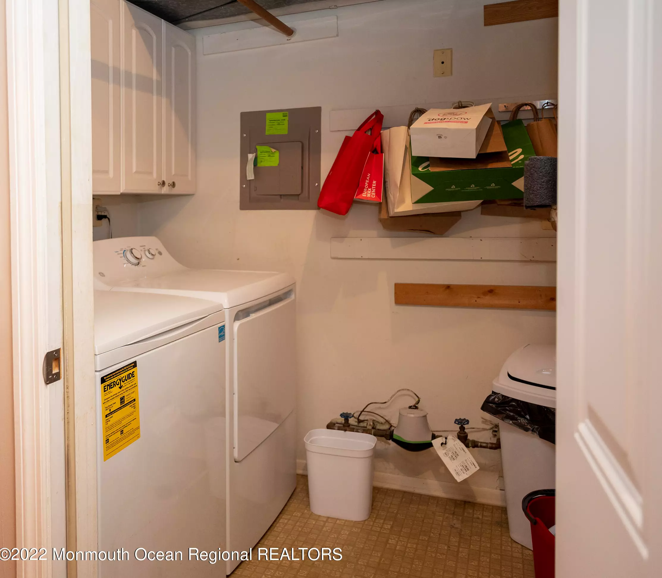 511 Harding Rd, East Freehold NJ  07728-1467 exterior