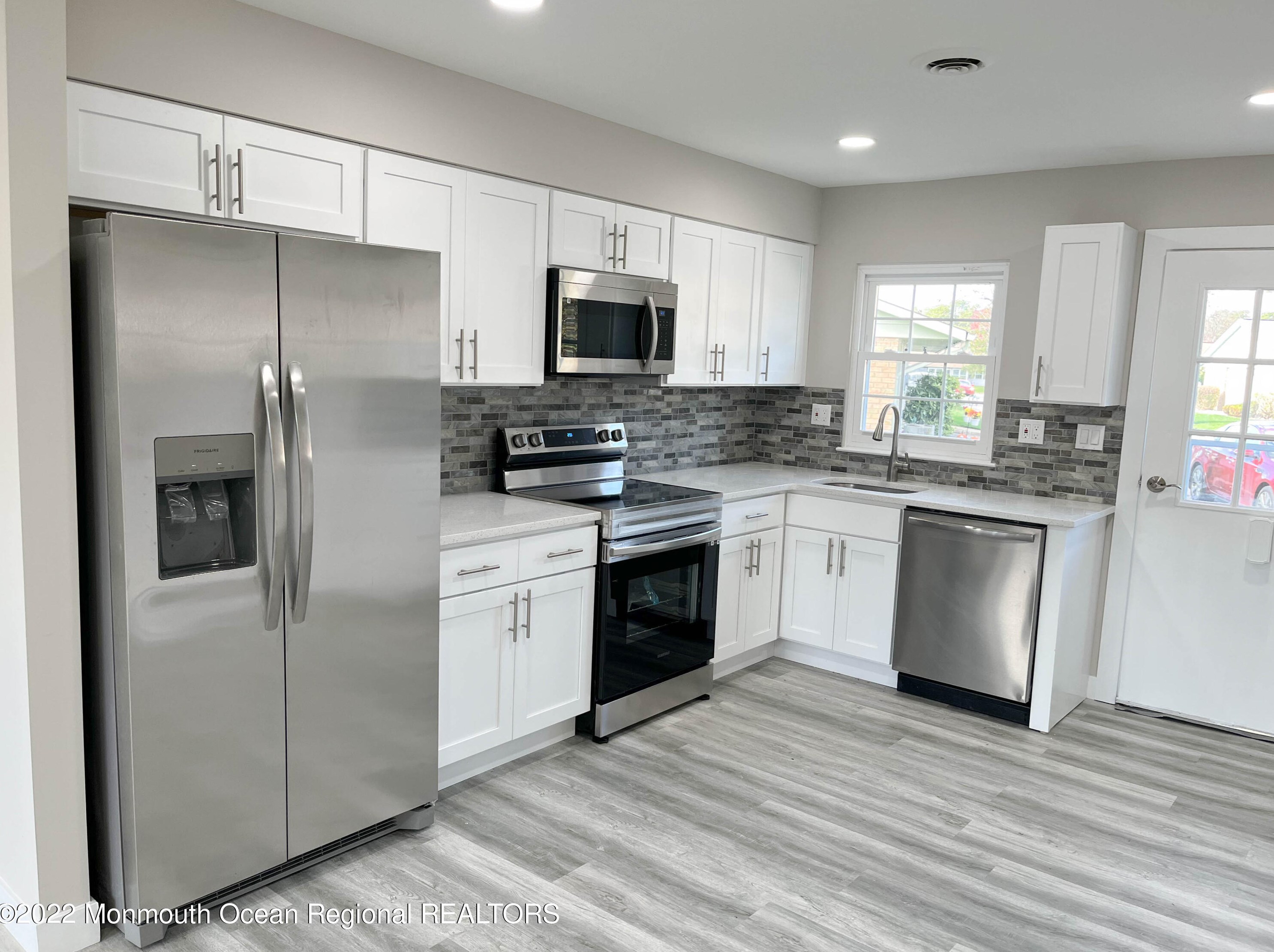 7 Yorkshire Ct #a, Lakehurst, NJ 08759