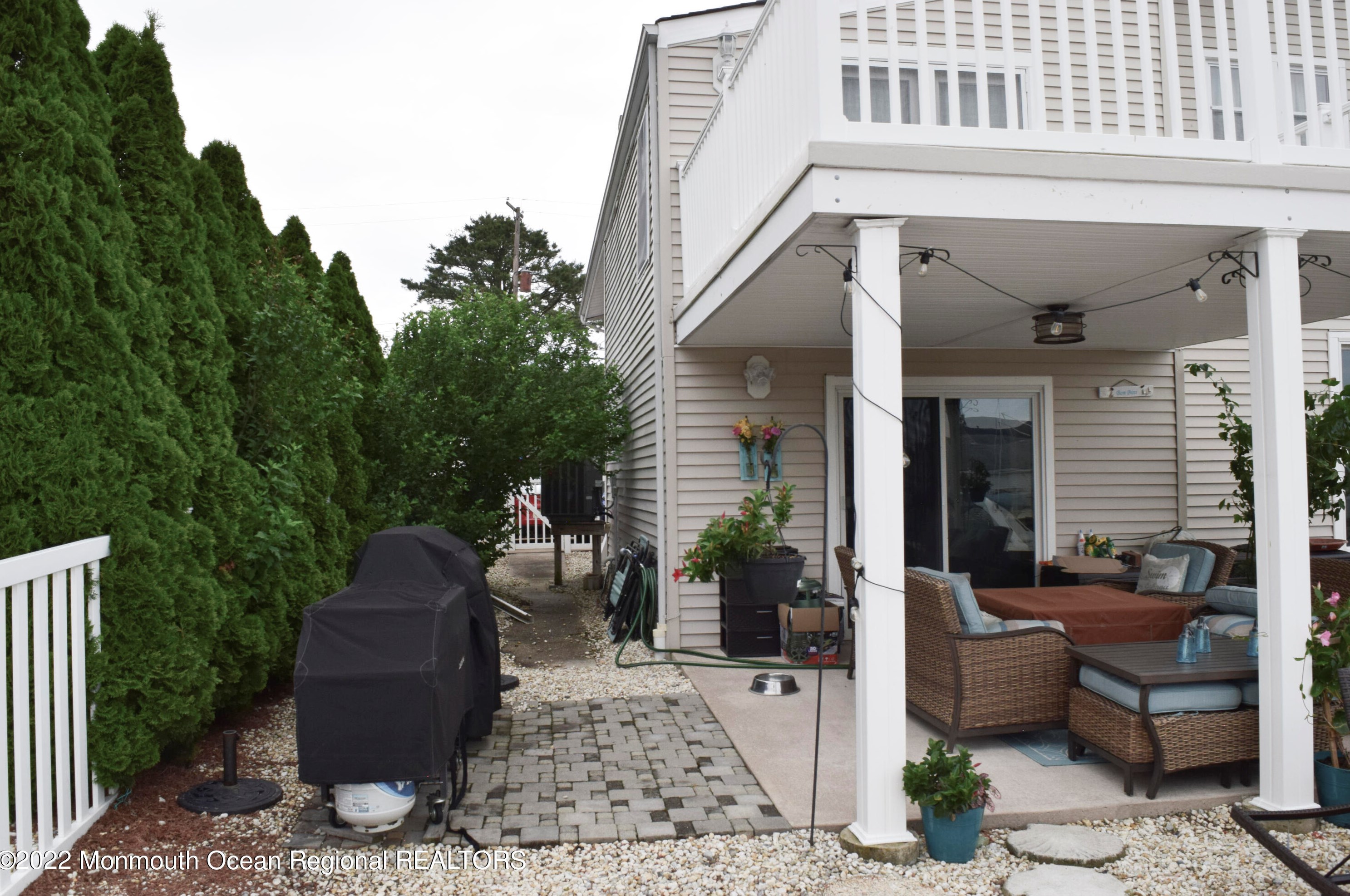 613 Bowsprit Pt, Lacey Township, NJ 08734
