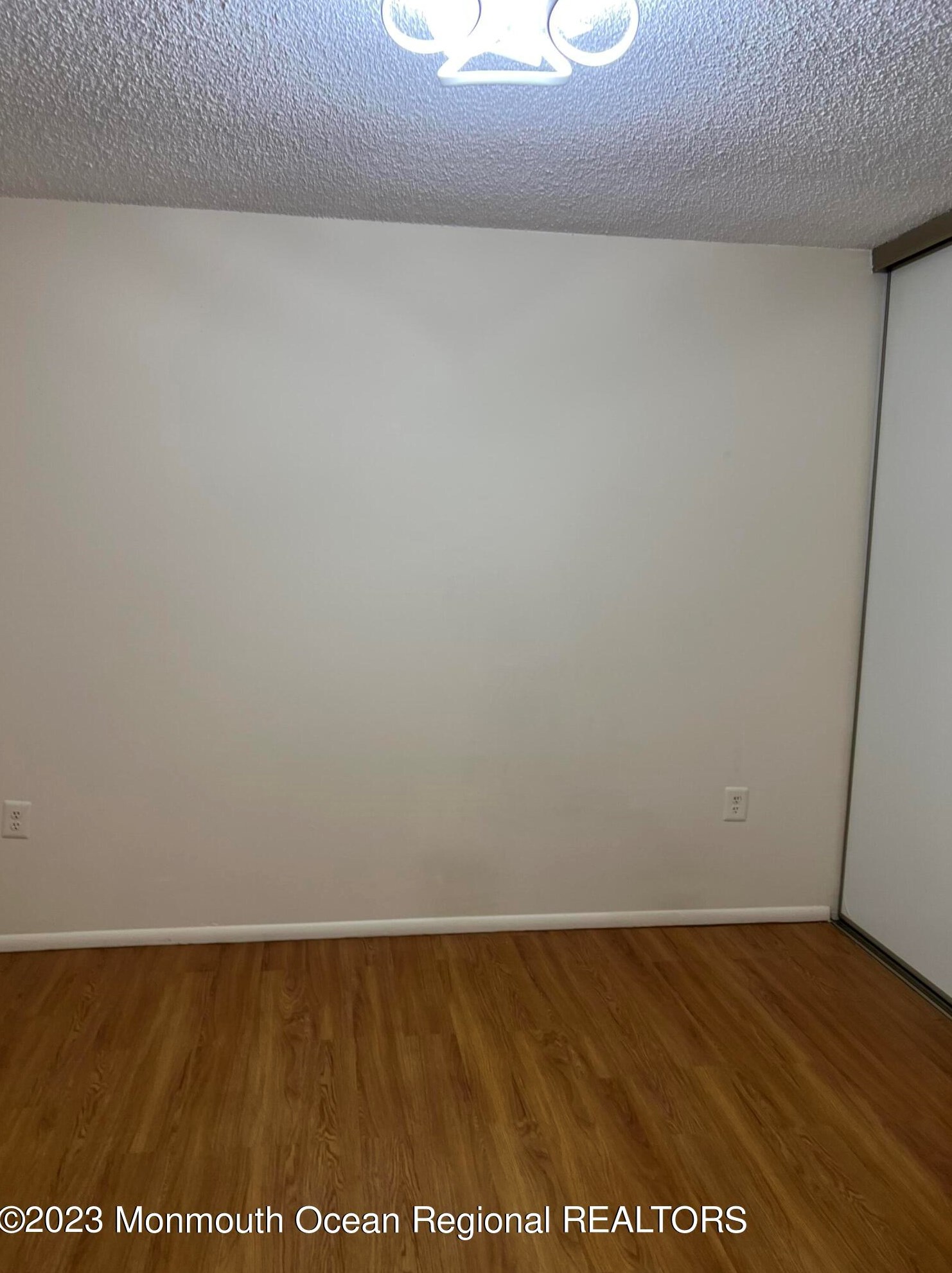 527 Belford Rd, Monroe Twp NJ 08831-7620 exterior