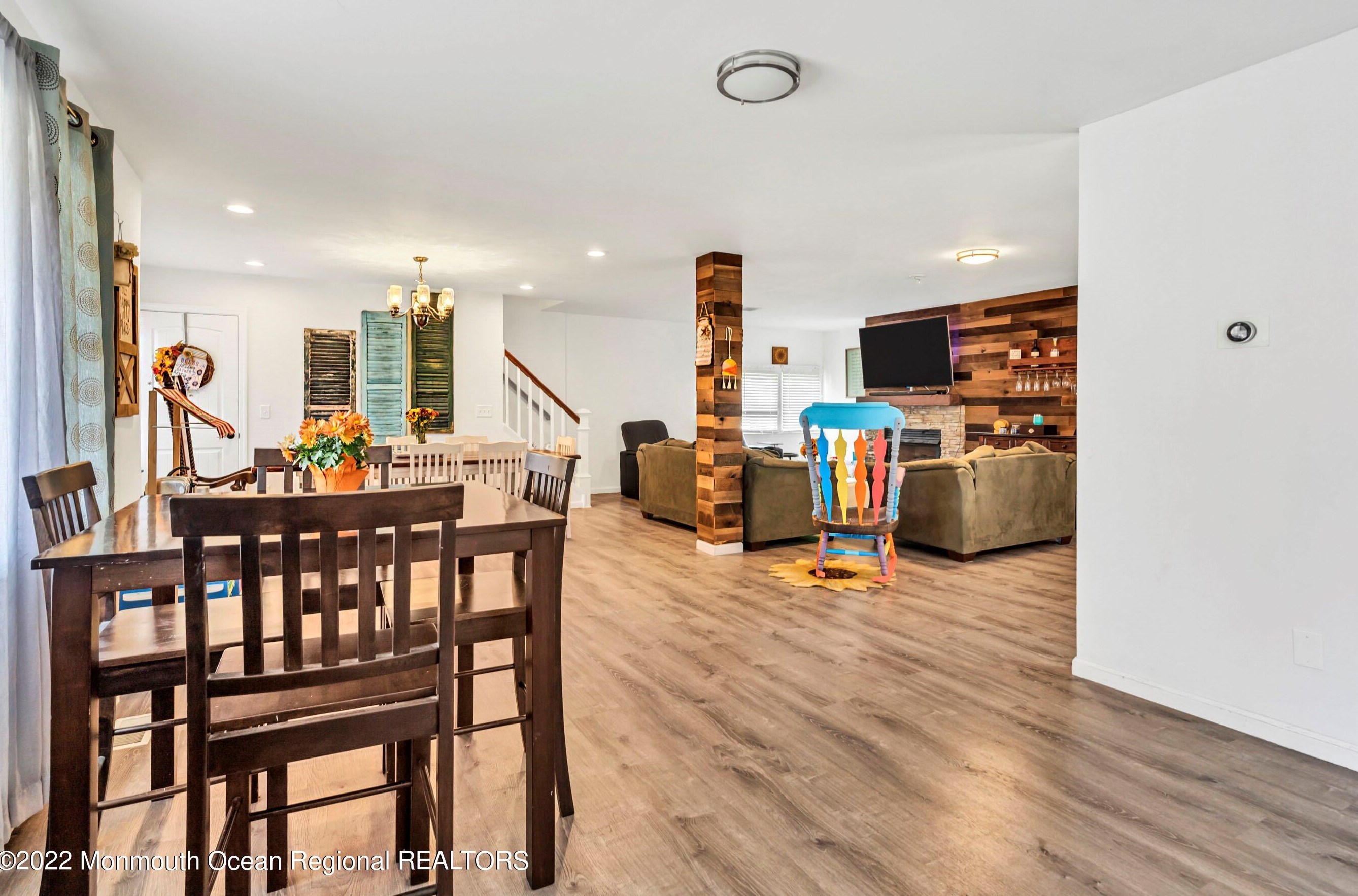 280 Granite Ct, Bricktown, NJ 08723