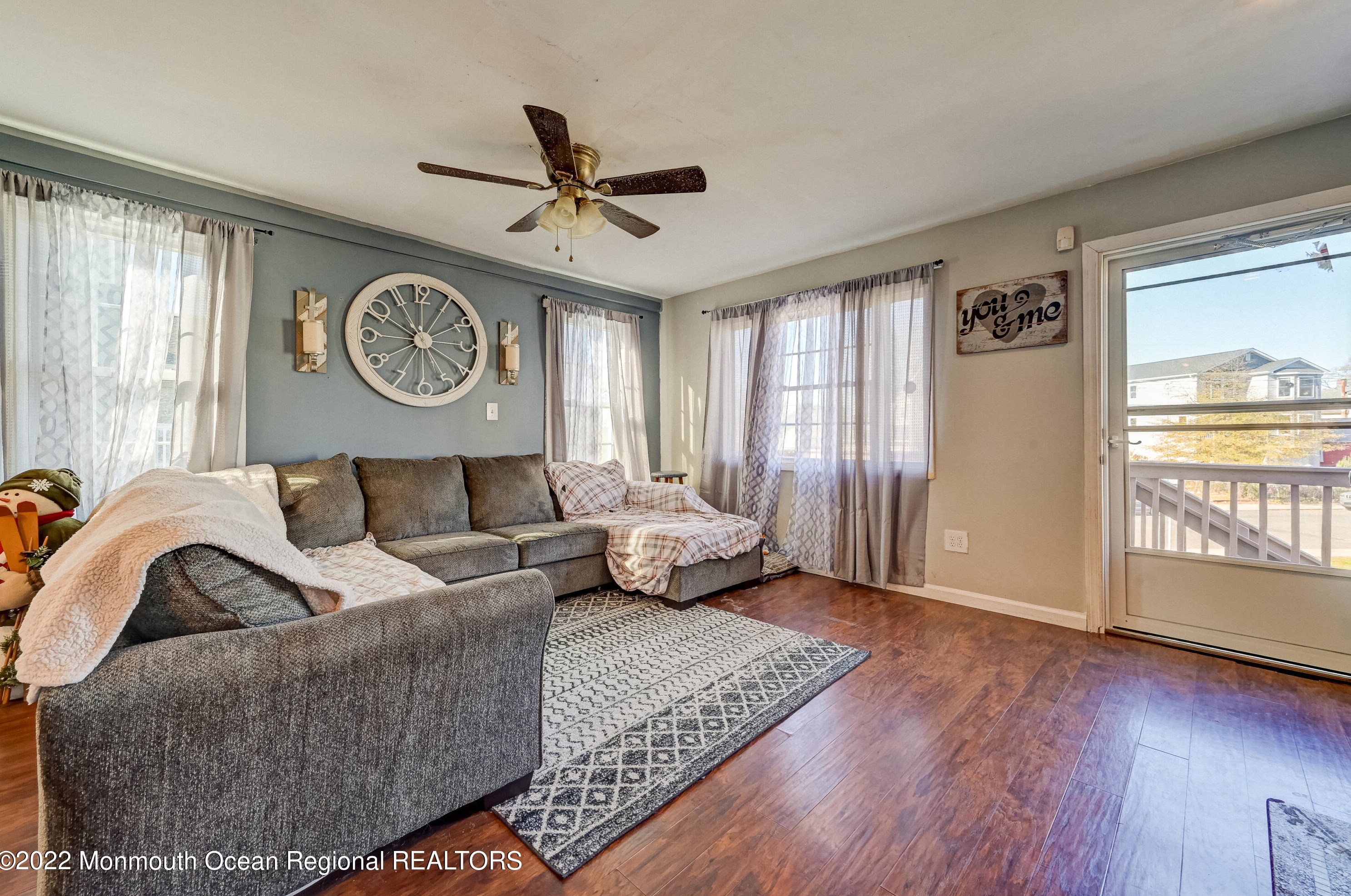 8 Shore St, Ideal Beach NJ  07734-1215 exterior