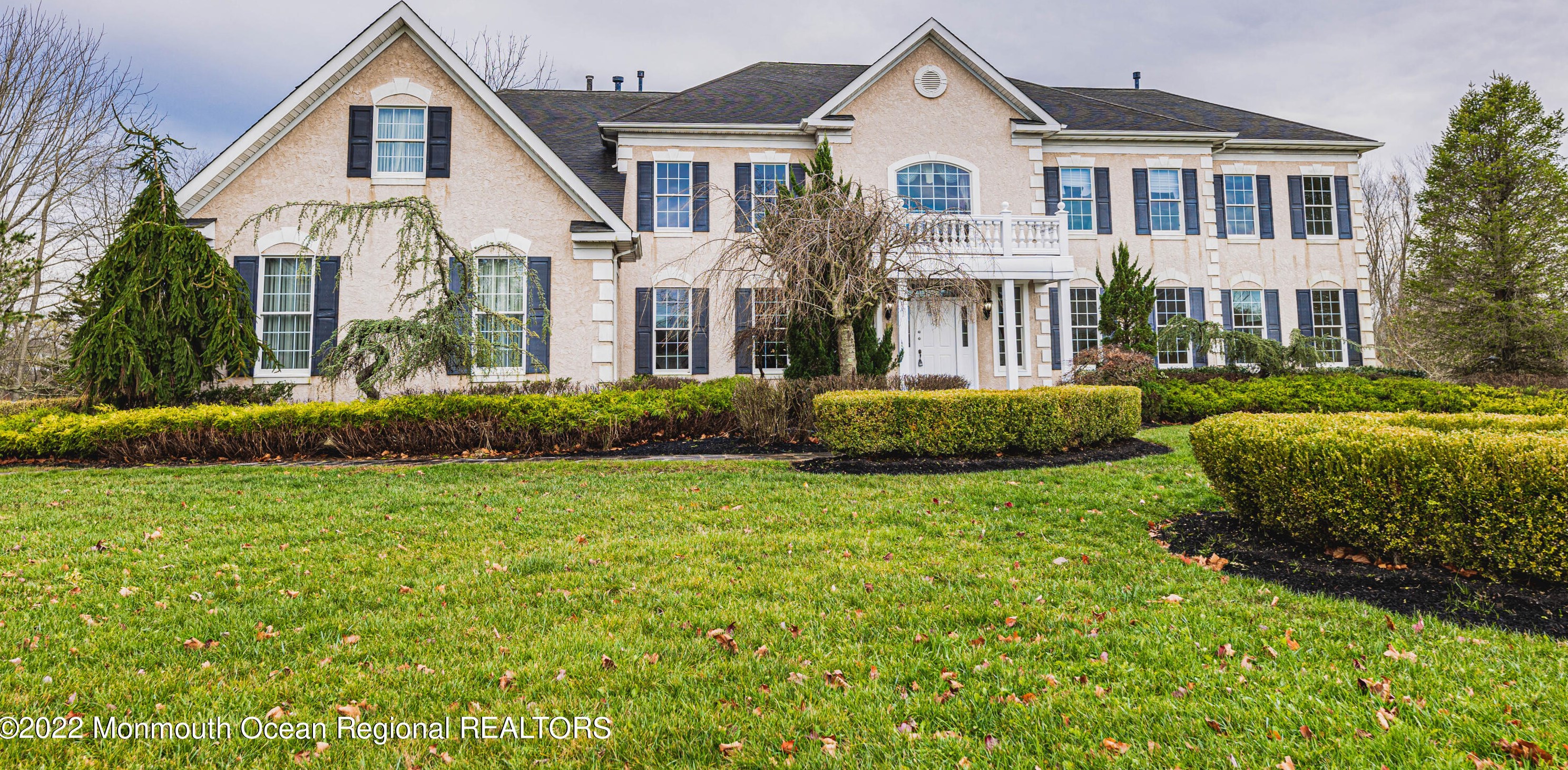 814 Dancer Ln, Millstone Township, NJ 07726-8874