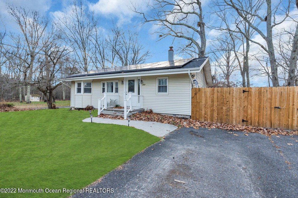 592 Indiero Rd, Jackson Twp, NJ 08527