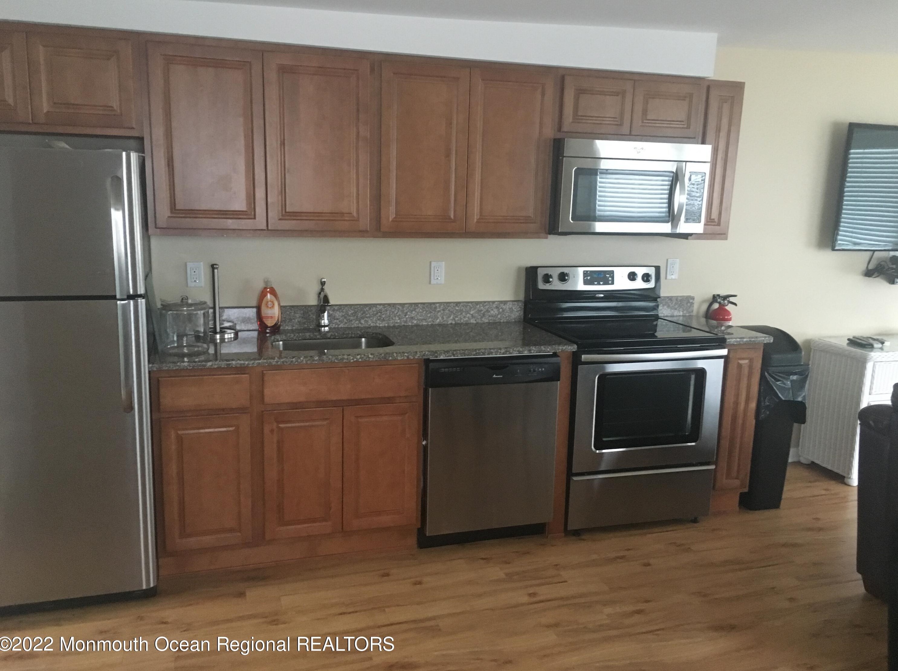 16-18 Inlet Dr #6, Point Pleasant Beach, NJ 08742