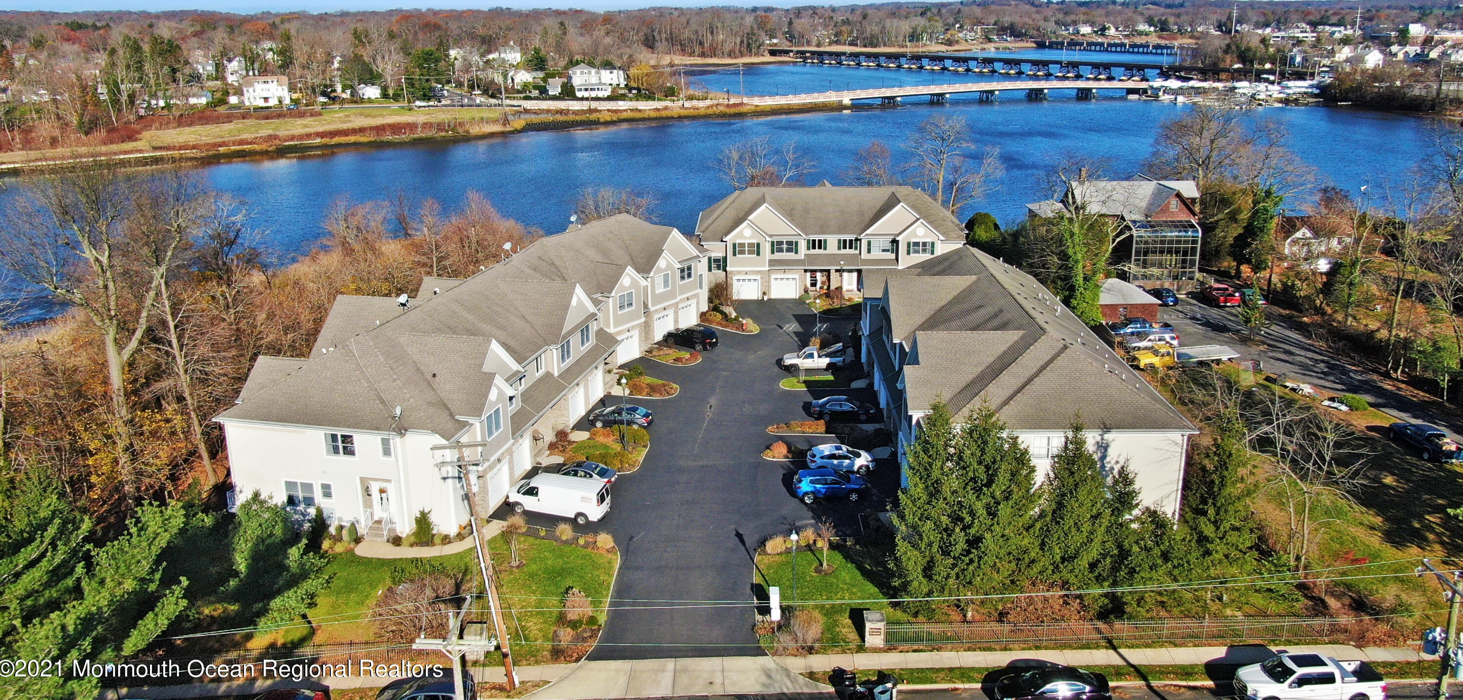 108 Locust Ave #108, Tinton Falls, NJ 07701