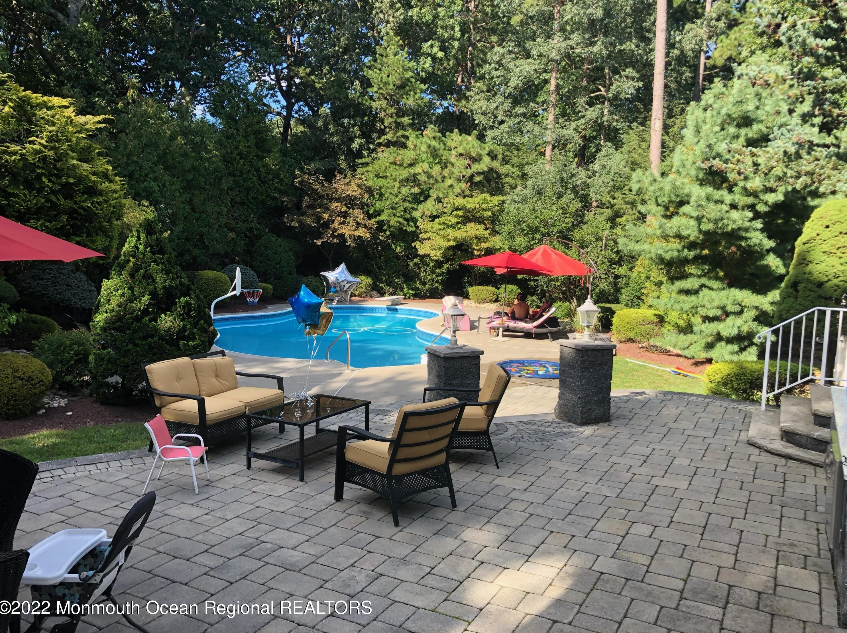 4 Lynn Ct, Millstone Township, NJ 07726-4678