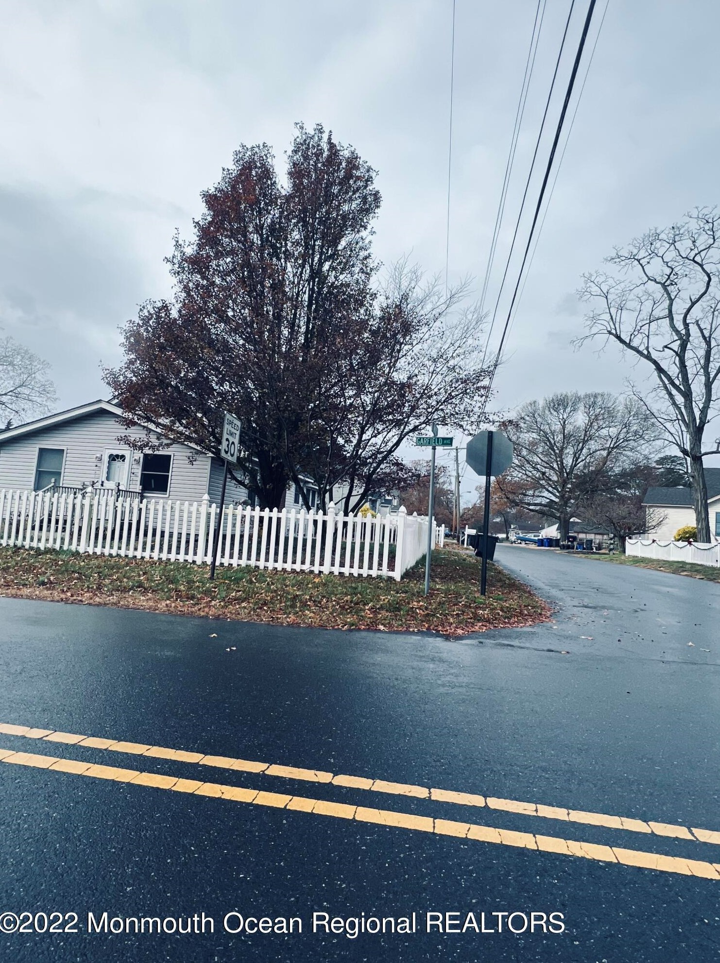 638 Parkside Ave, Toms River, NJ 08753-7232