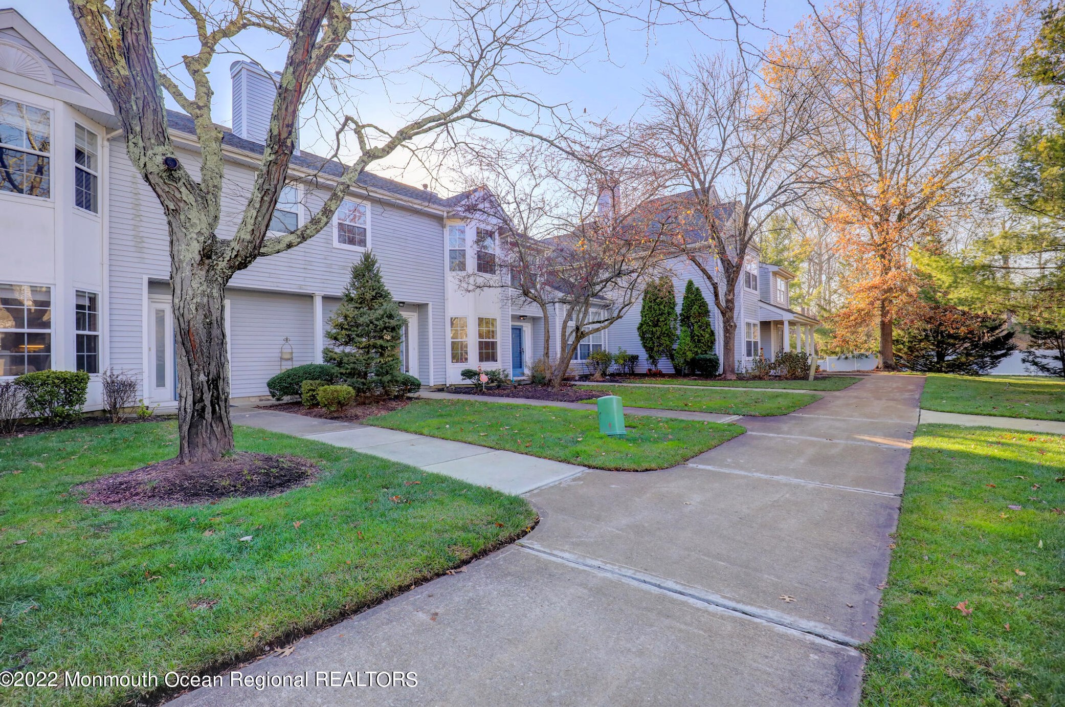 434 Hampton Ct #12-5, Millstone Township, NJ