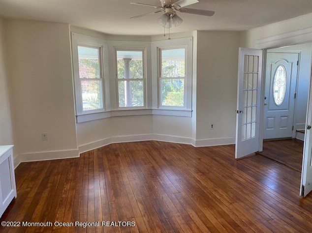 88 Memorial Pkwy, Atlantic Highlands, NJ 07716