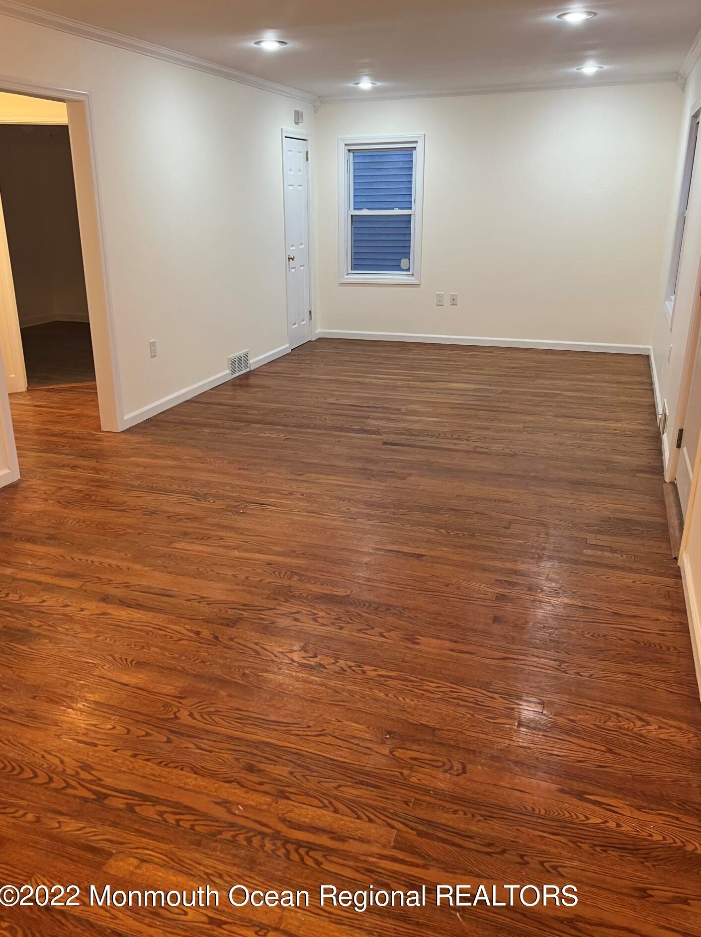 299 Broad St, Matawan NJ  07747-3227 exterior