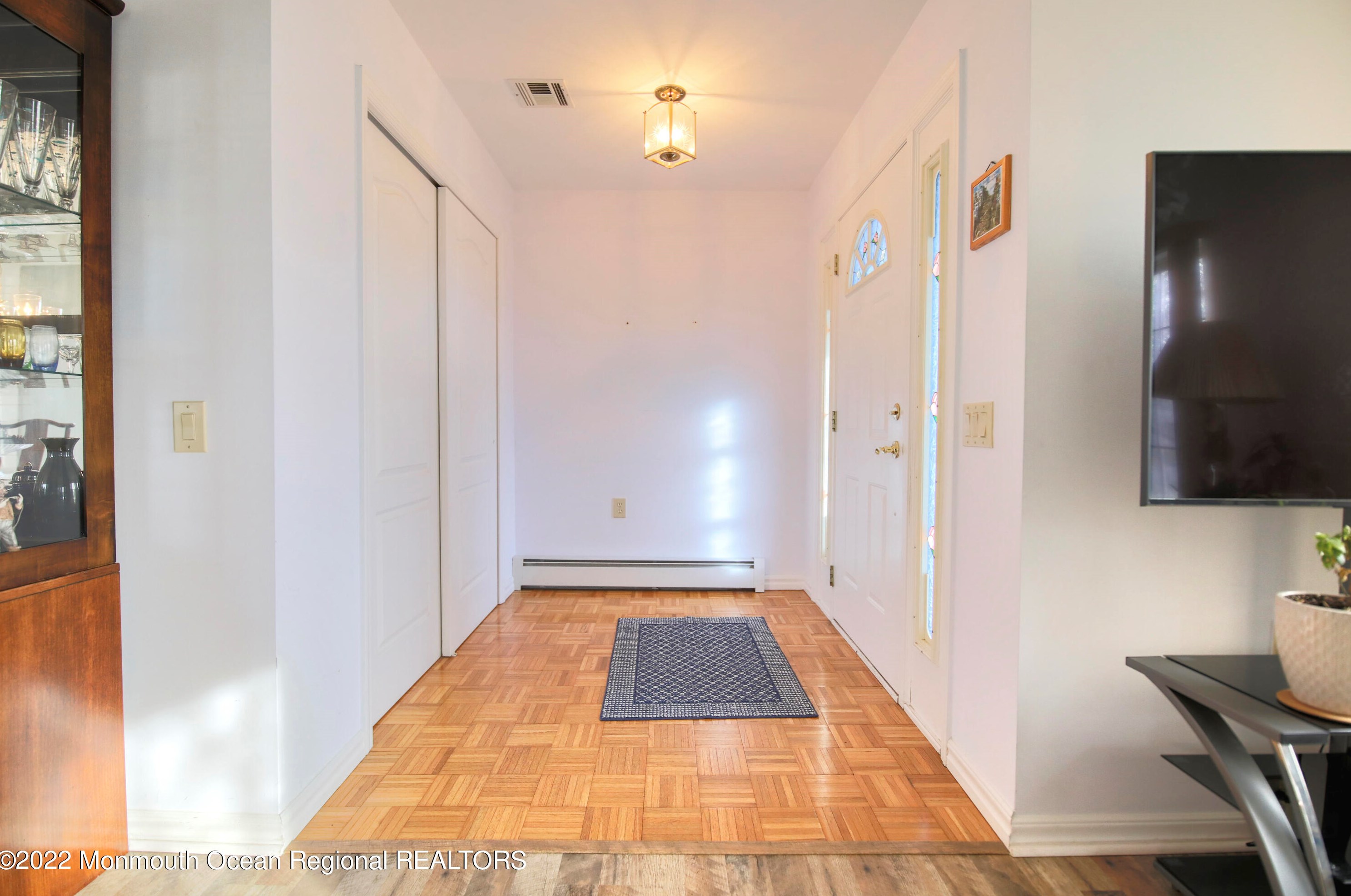 143 Chesterfield Ln, Toms River, NJ 08757-6464