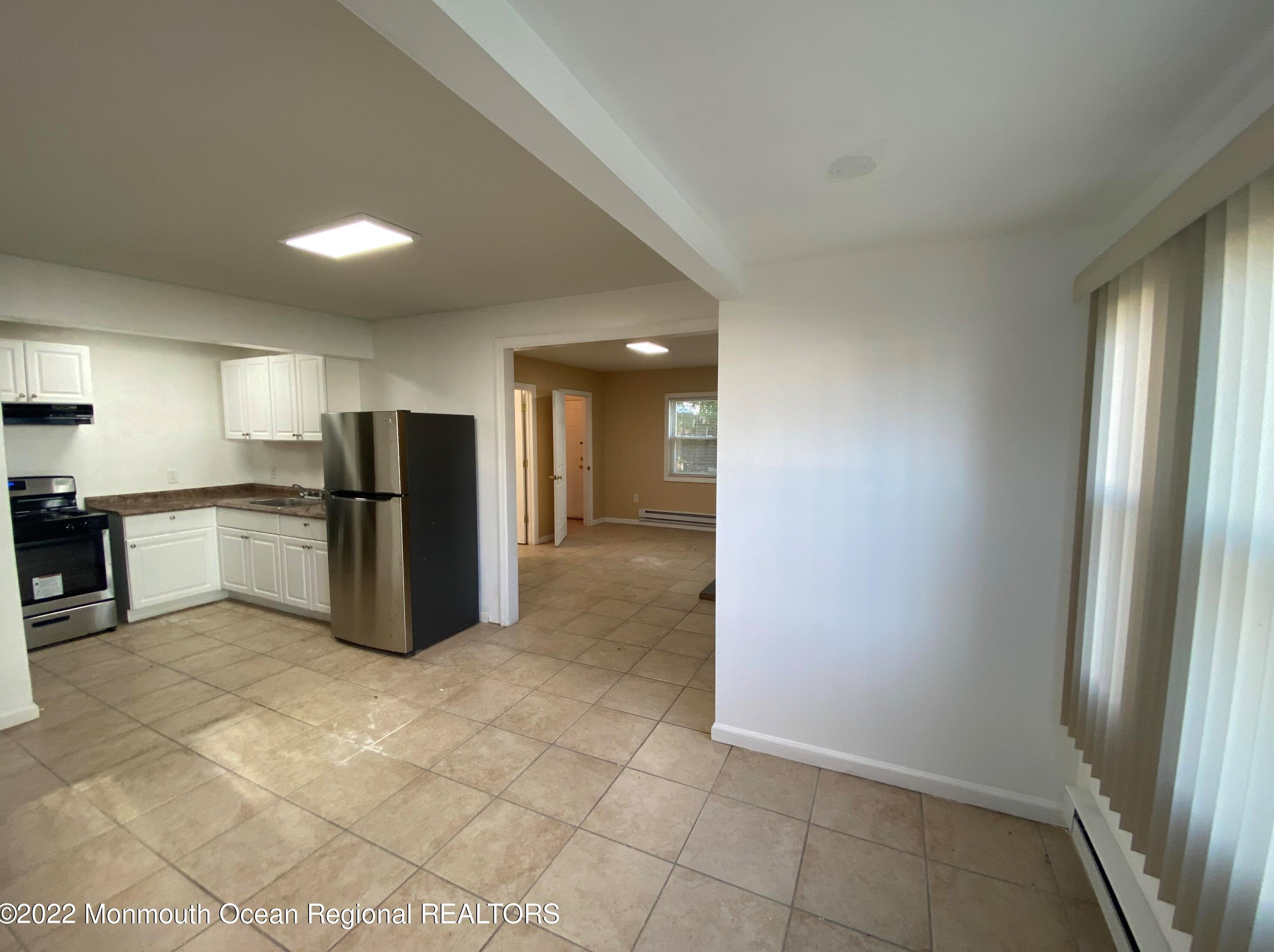 193-195 Bay Ave, Monmouth Hills, NJ 07732