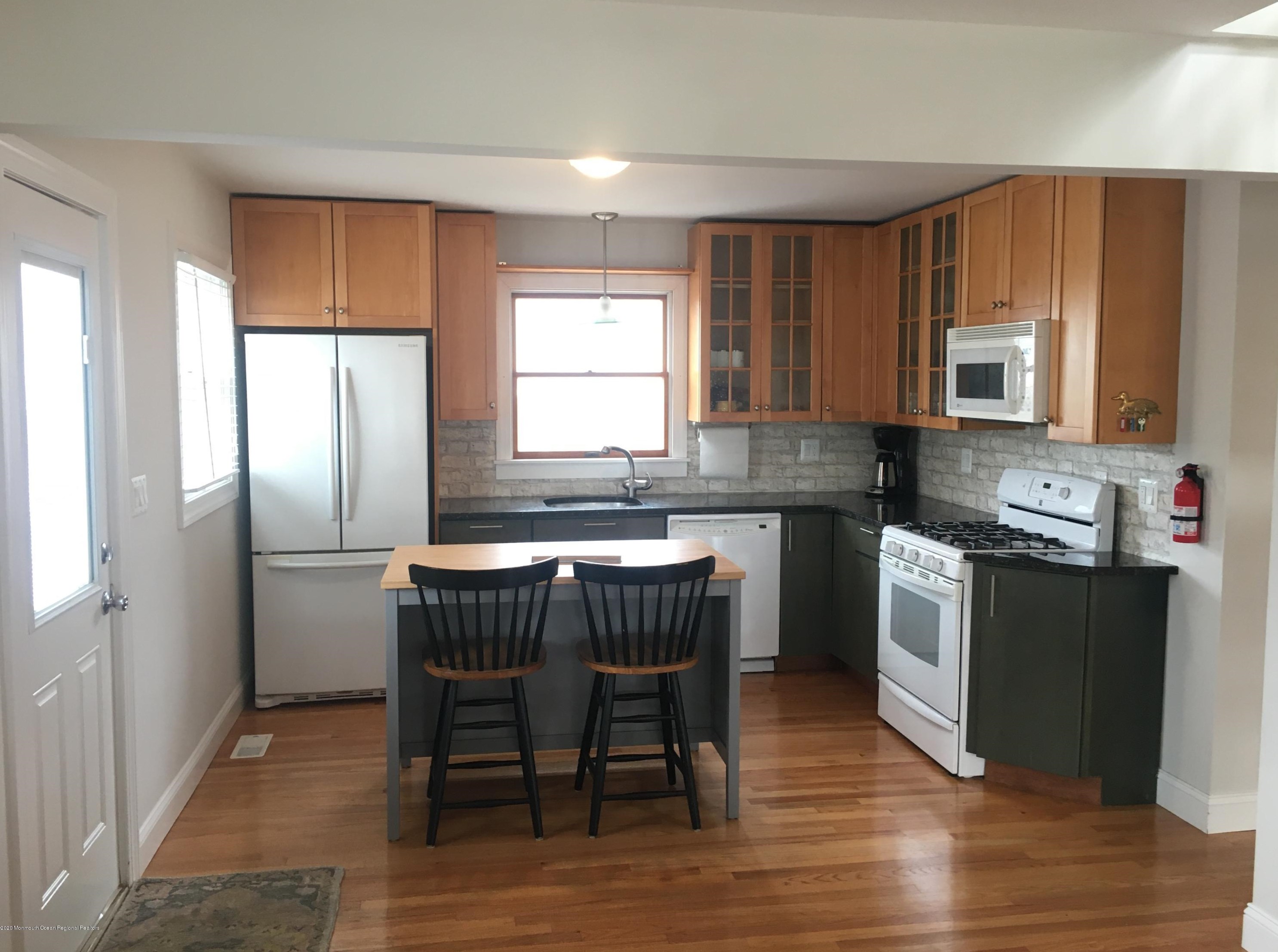 11 Dover Ave #summer Rental, Lavallette, NJ 08735