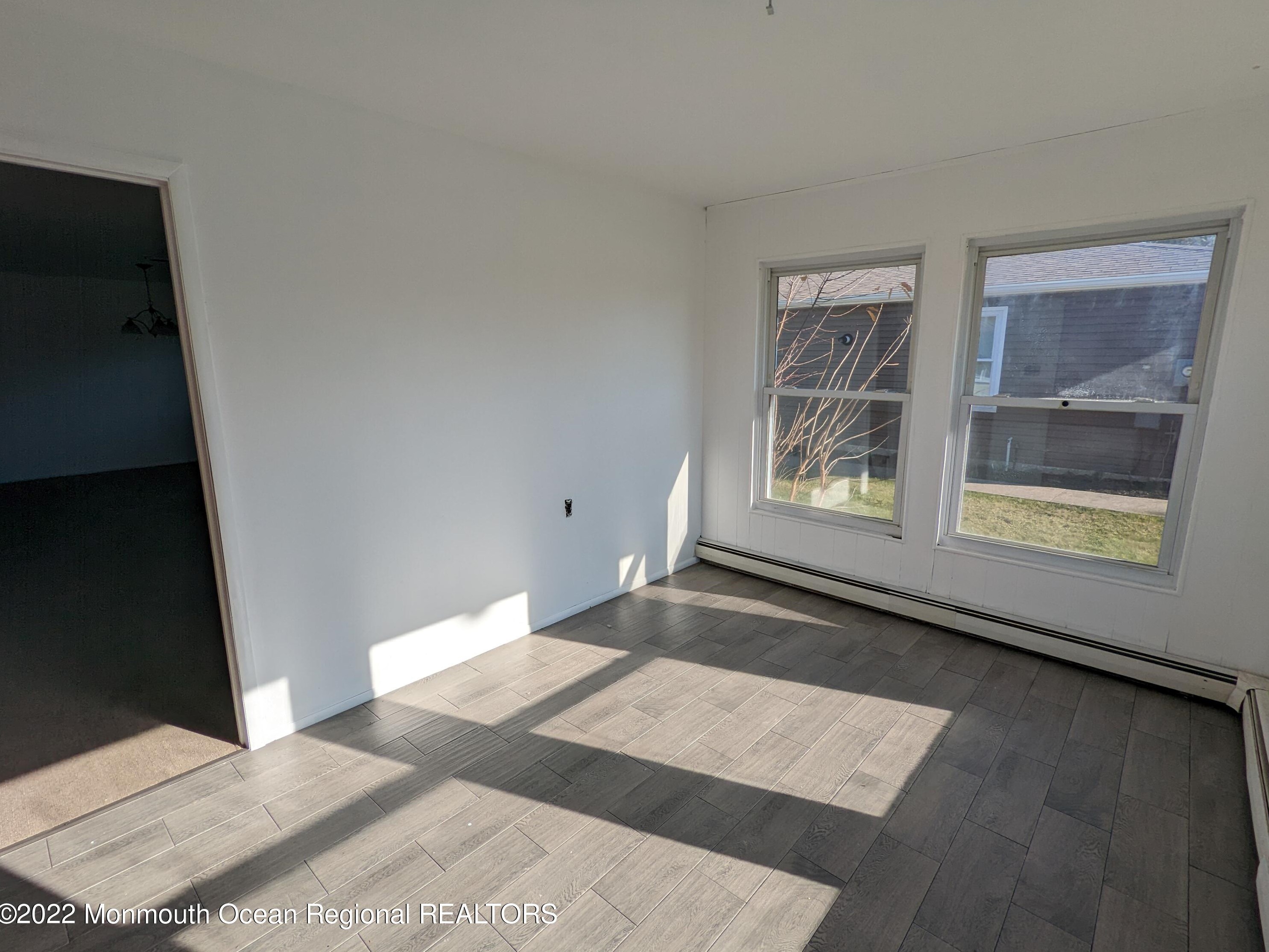 848 Jamaica Blvd, Toms River, NJ 08757