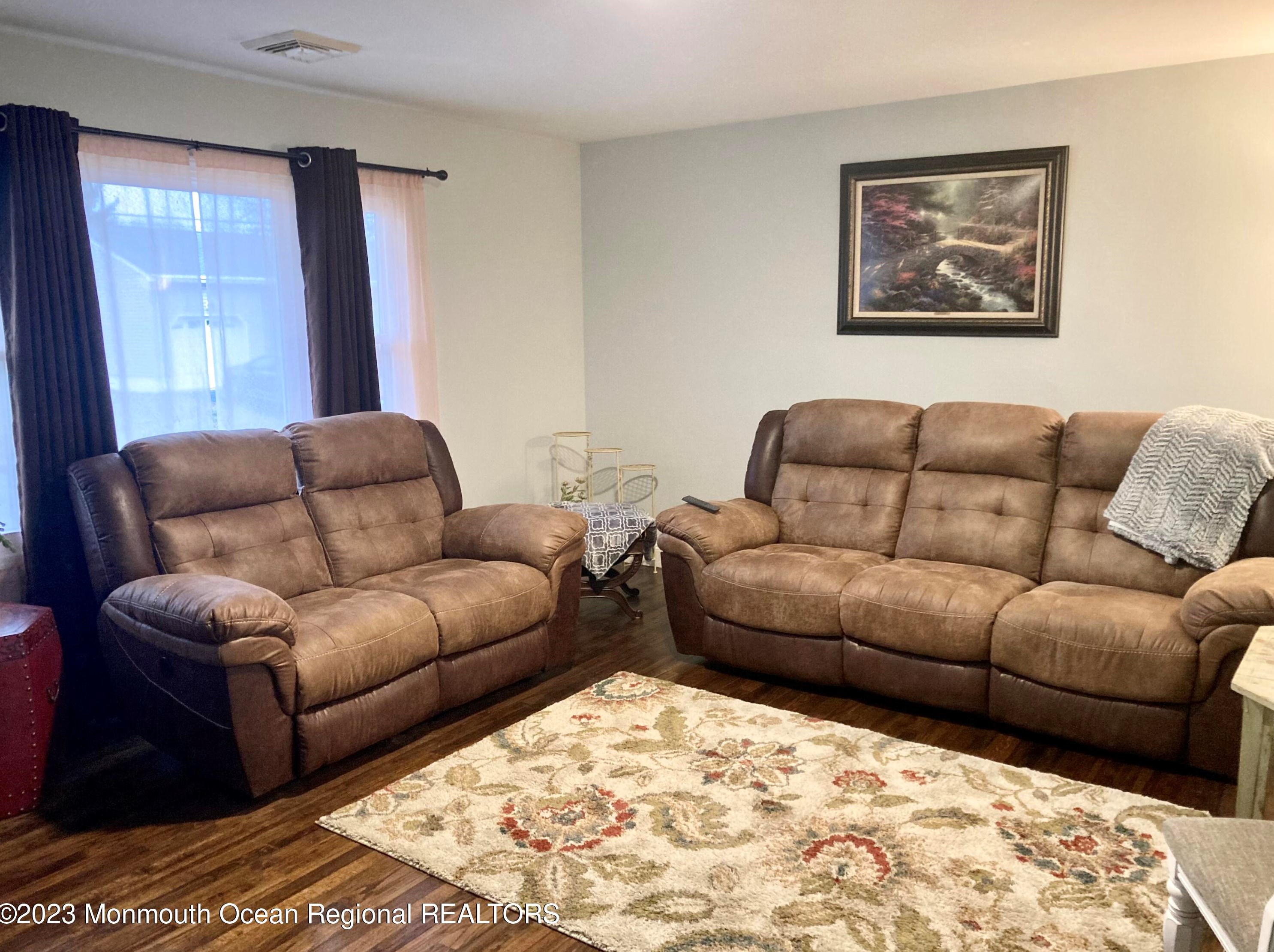 1037 Ensign Ave, Beachwood NJ  08722-2312 exterior