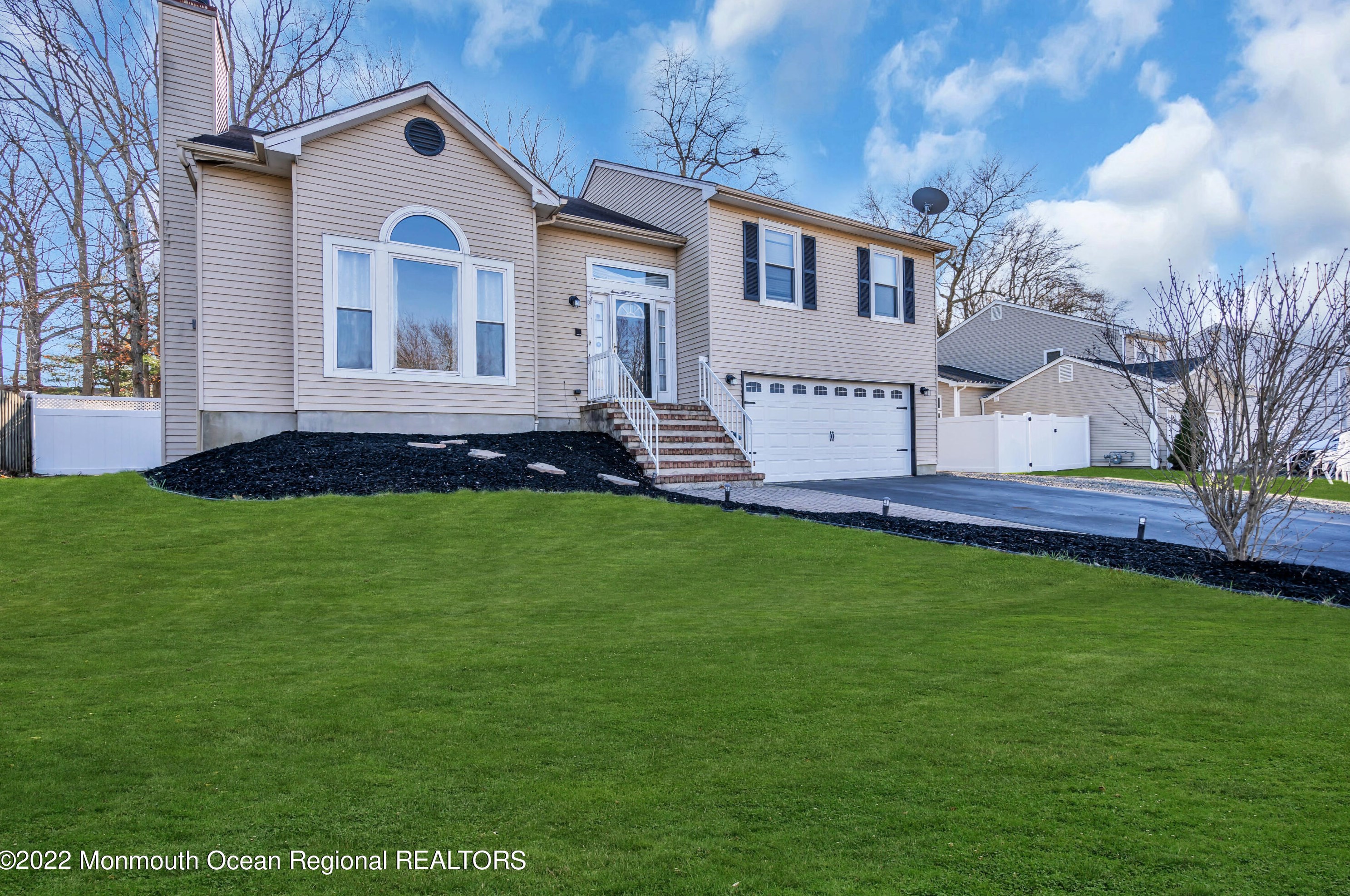 25 Sweet Gum Rd, Wall Township, NJ 07731-2935